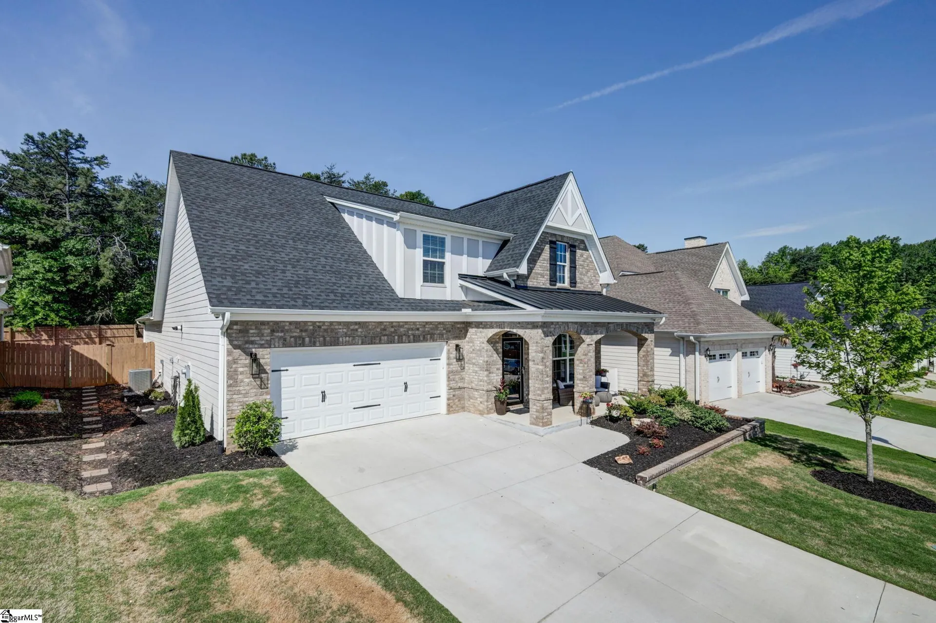 Property image 2 at 421 Rubia Drive, Greenville, SC 29607