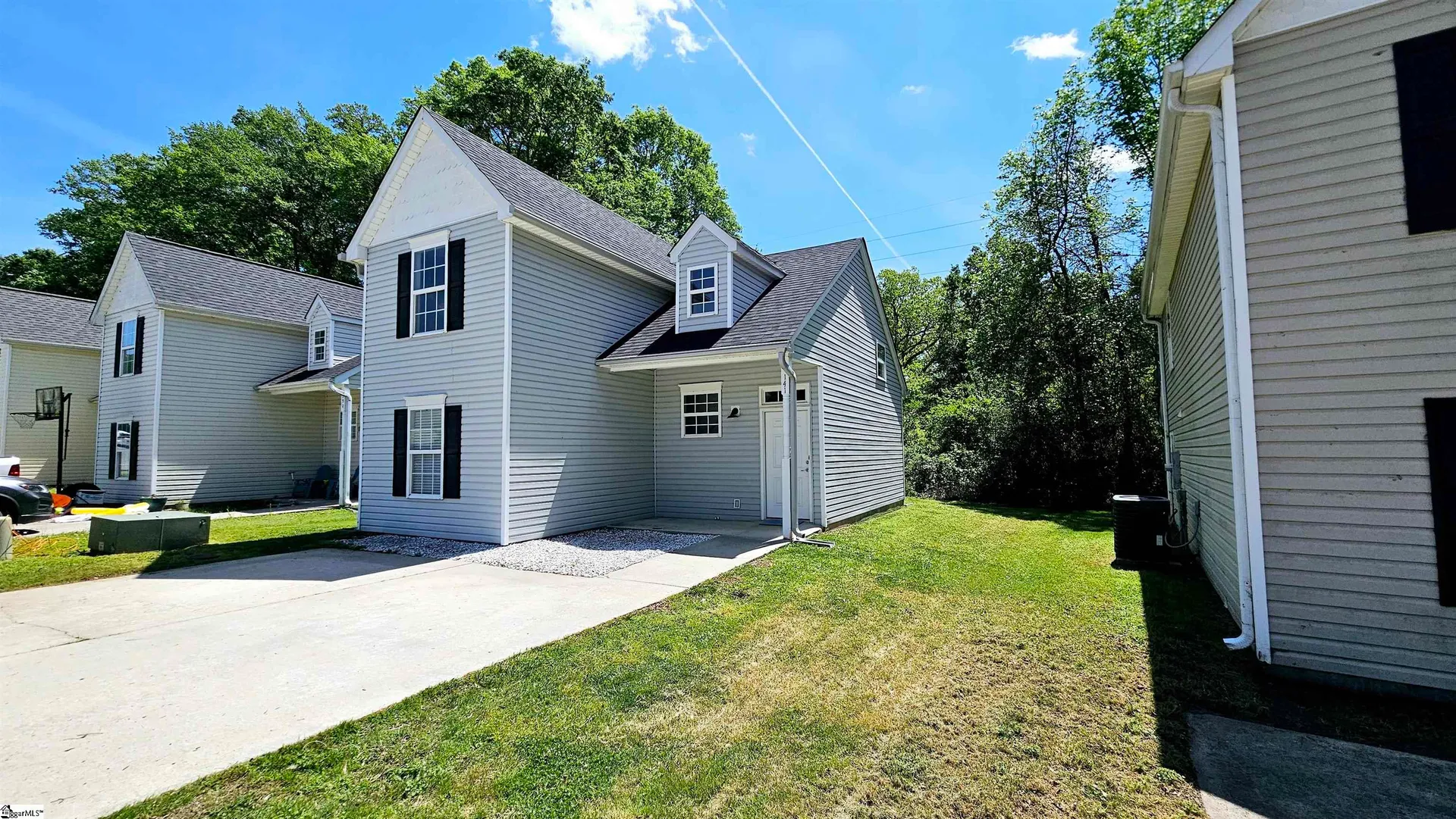 Property image 3 at 141 Crown Court, Williamston, SC 29697