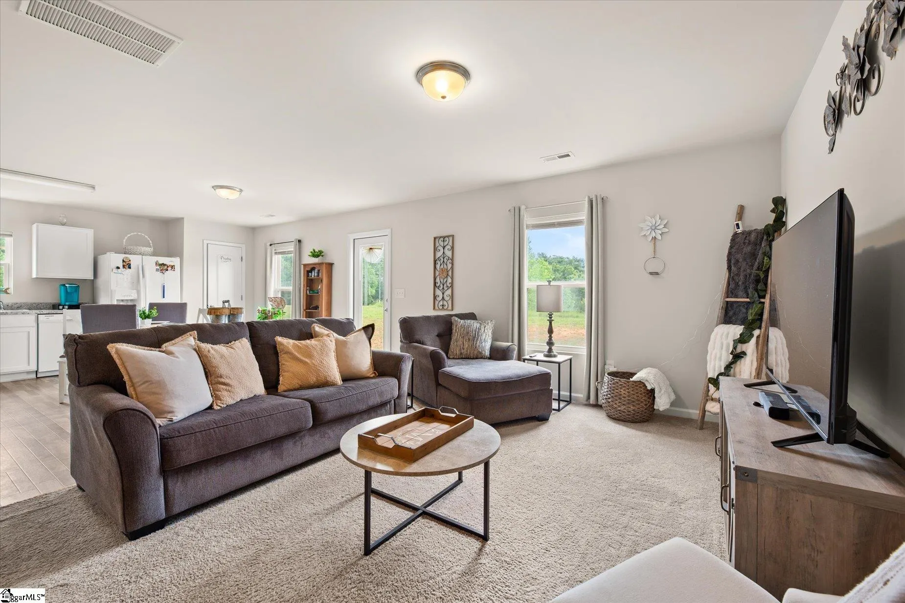 Property image 3 at 405 Wagon Trail, Duncan, SC 29334