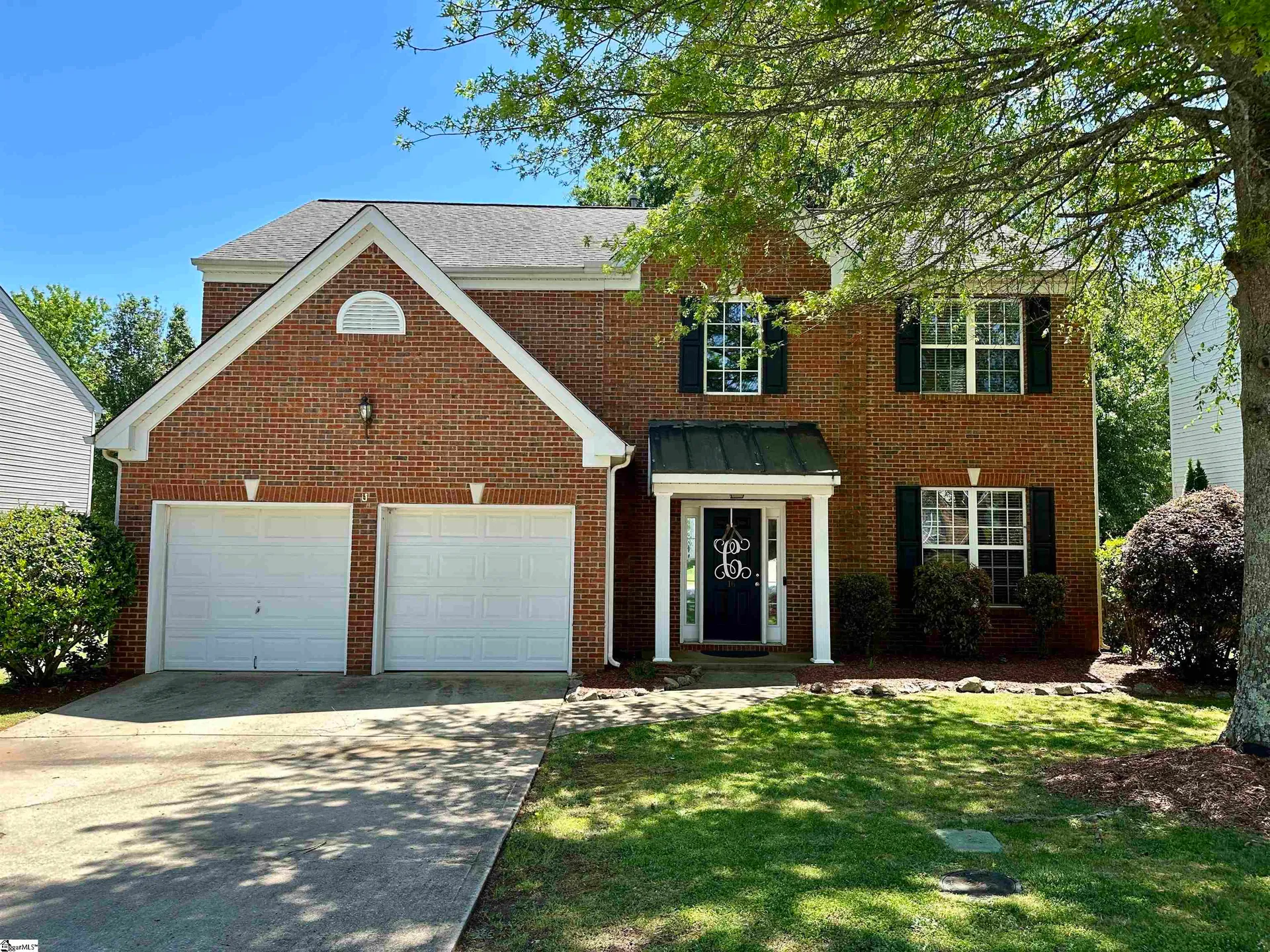 16 Birkhall Circle