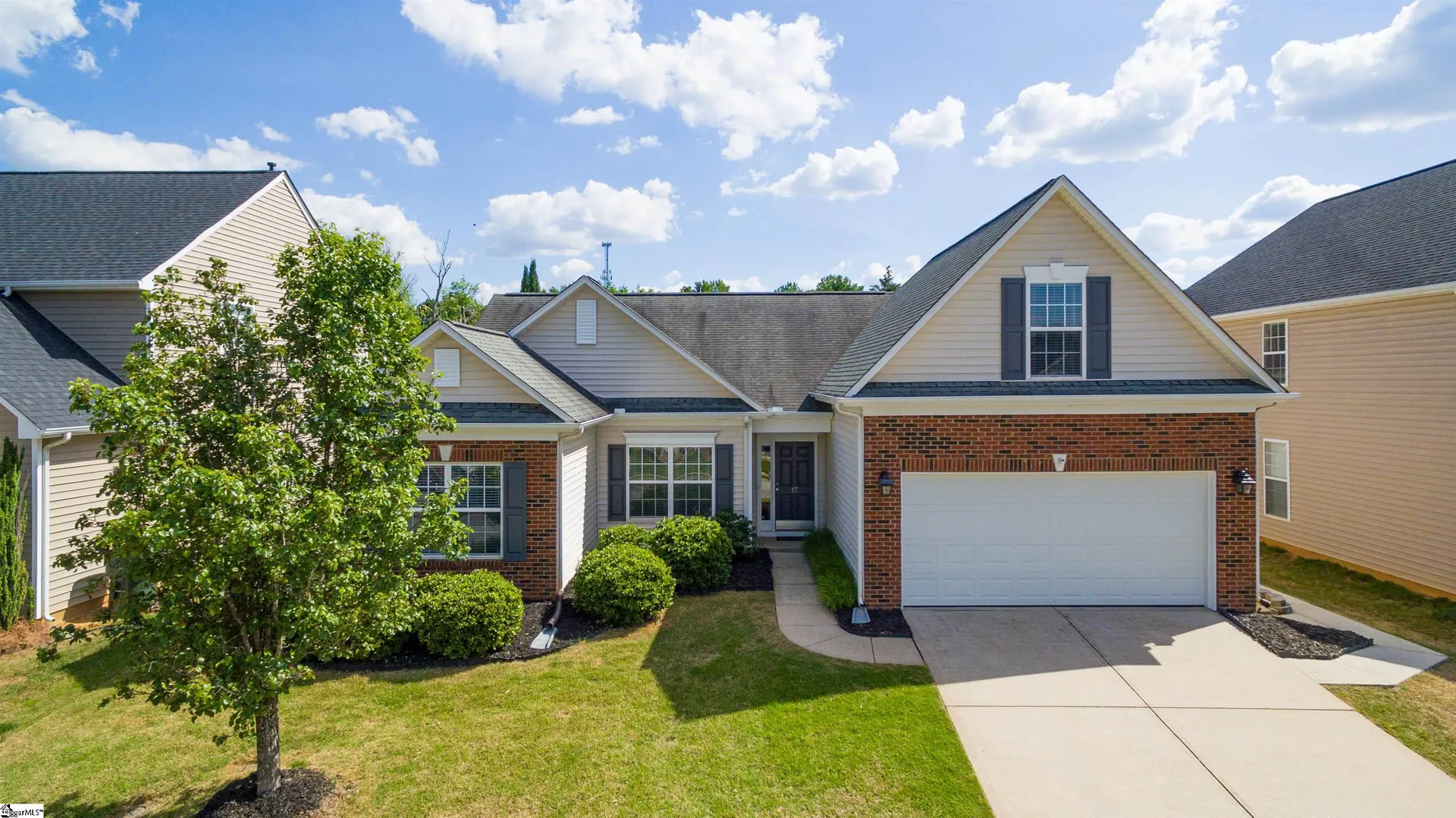 Property image 1 at 17 Paranor Drive, Simpsonville, SC 29681