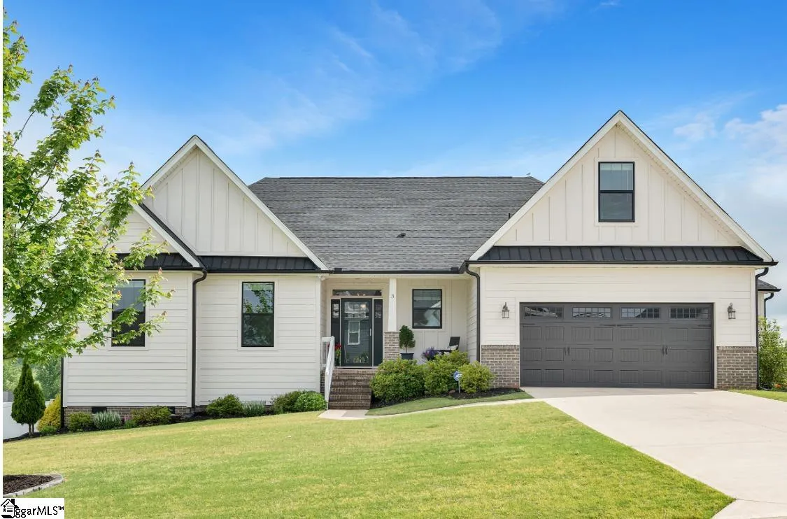 3 Cheswood Court