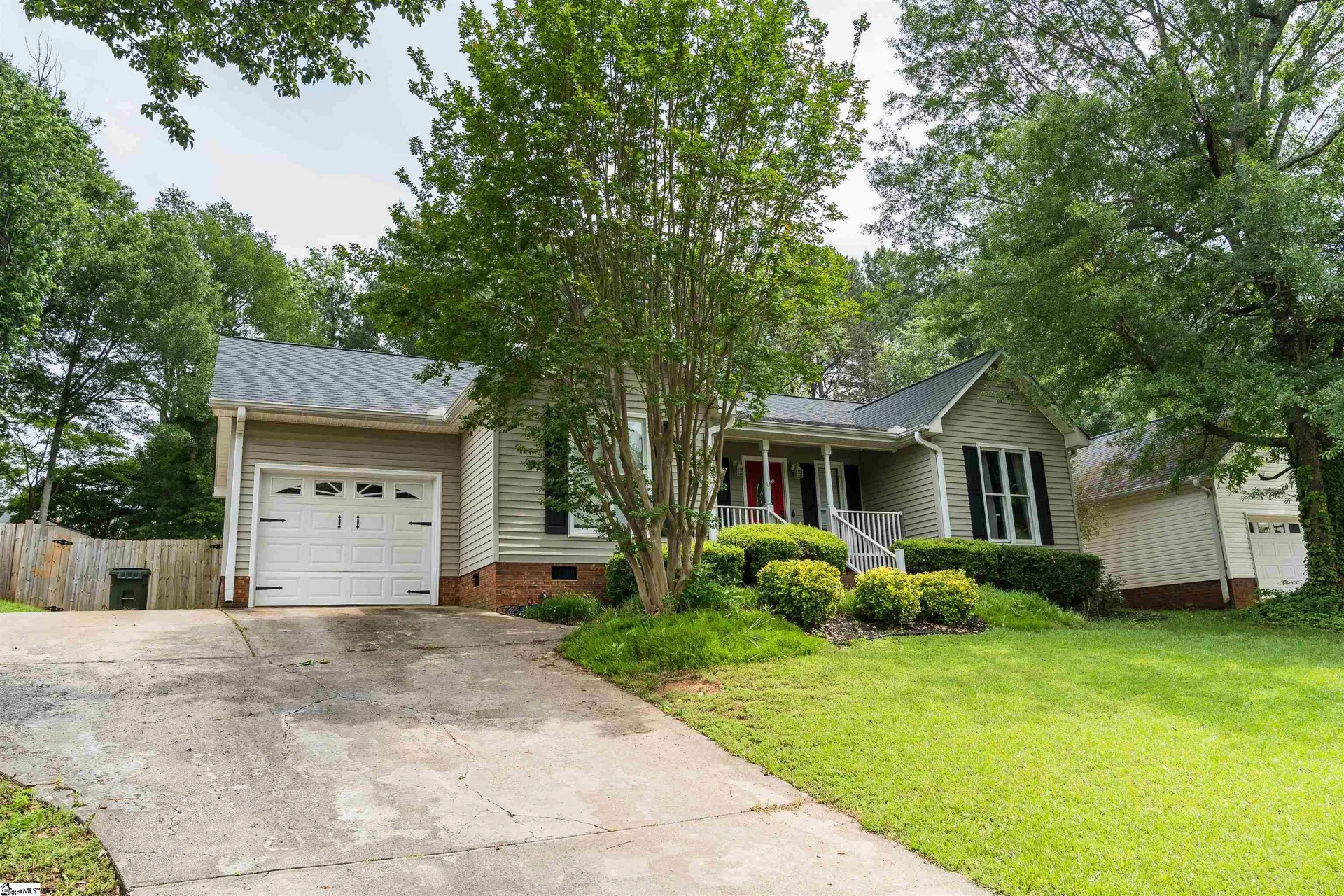 Property image 3 at 138 Riverrun Drive, Spartanburg, SC 29303