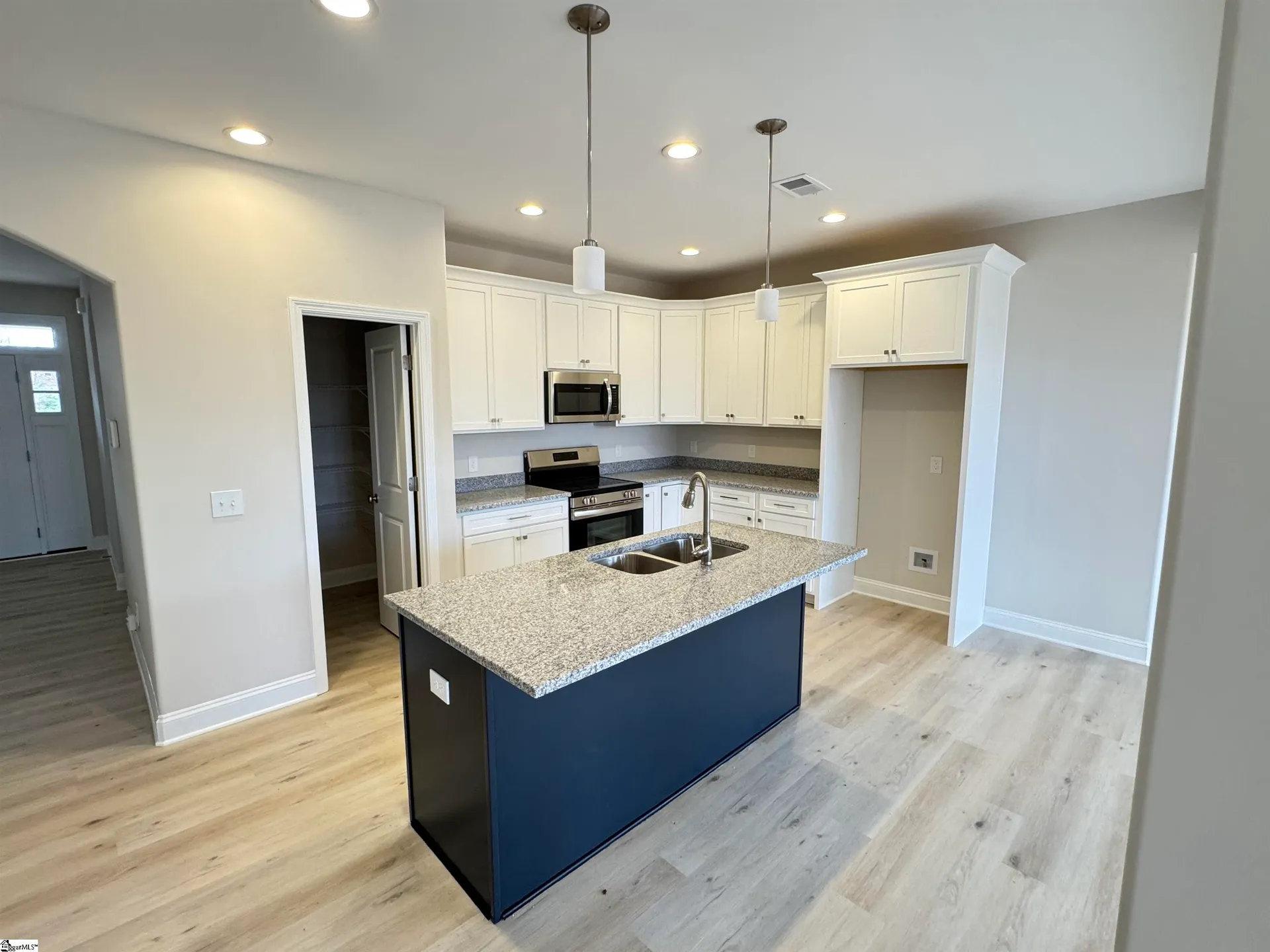 Property image 4 at 1141 Clearbrook Lane, Campobello, SC 29322