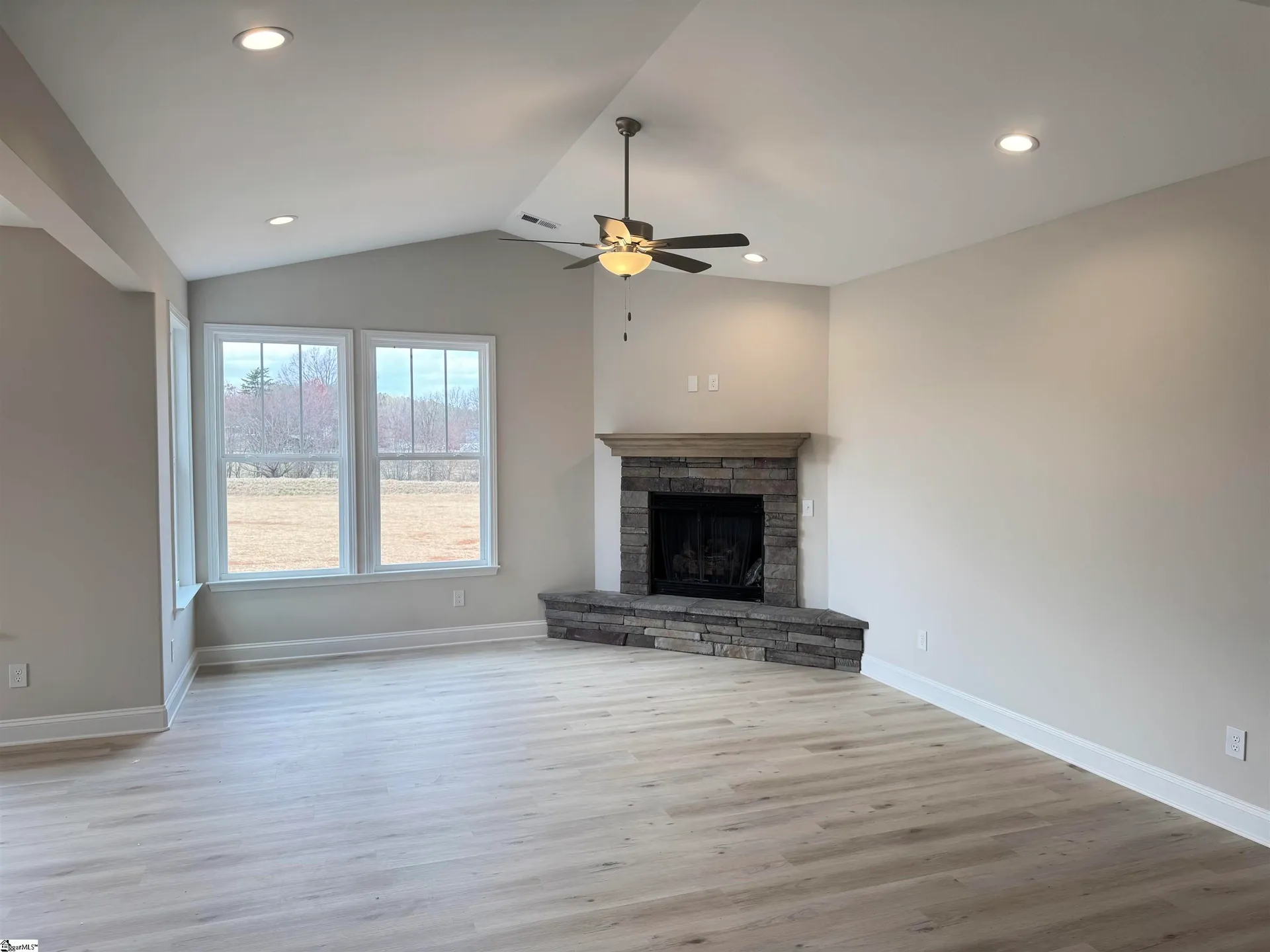 Property image 5 at 1141 Clearbrook Lane, Campobello, SC 29322