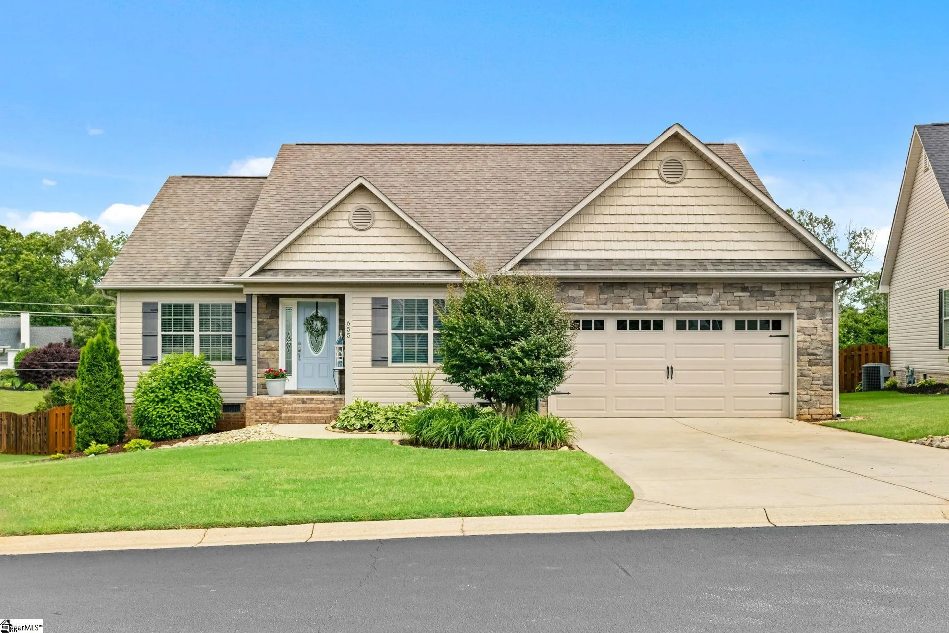655 Secretariat Drive