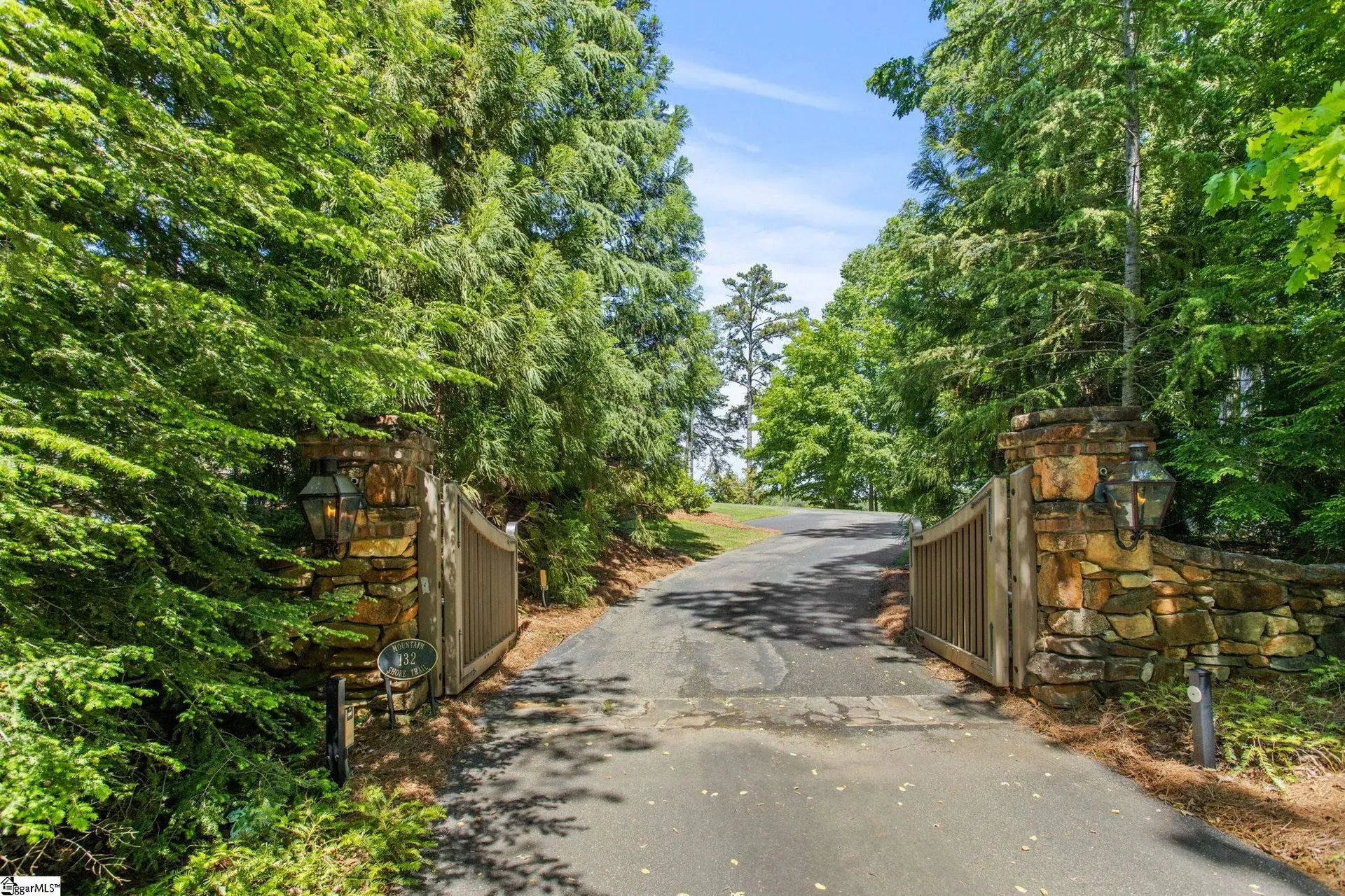 Property image 3 at 132 Mountain Shore, Six Mile, SC 29682
