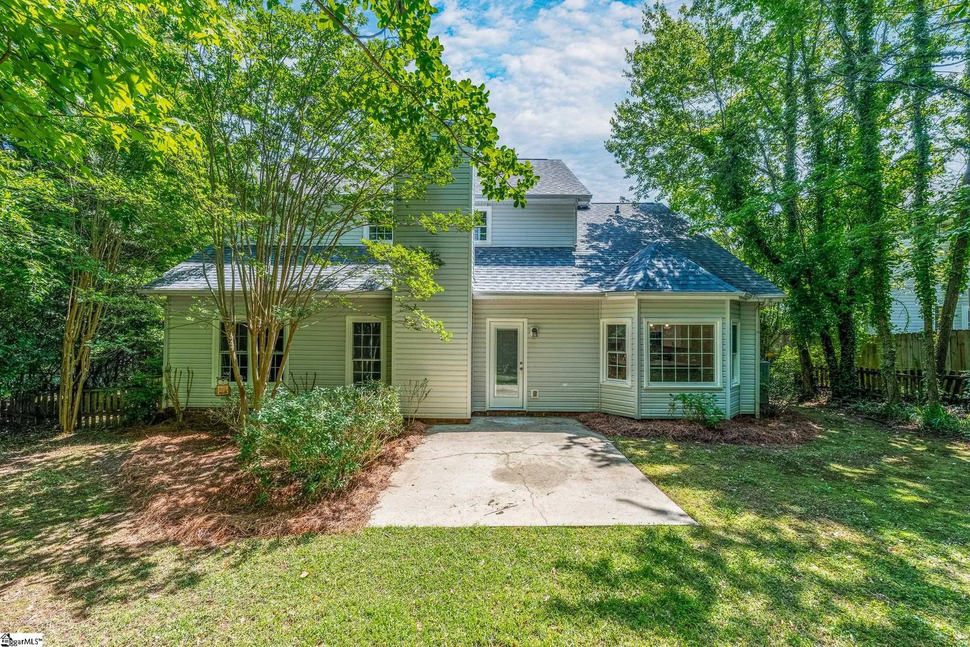 Property image 3 at 113 Planterswood Court, Greenville, SC 29615