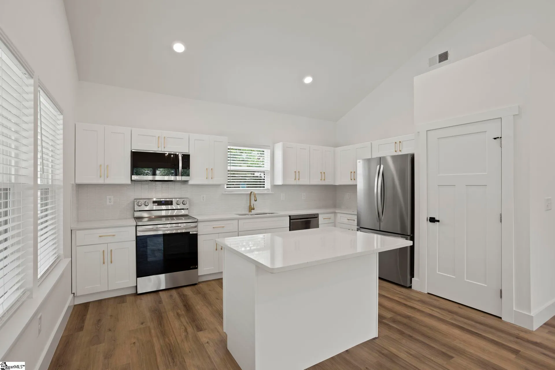 Property image 3 at 202 Sturtevant Street, Greenville, SC 29611