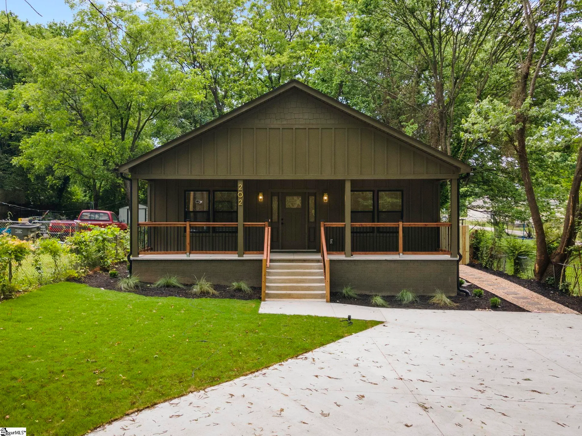Property image 5 at 202 Sturtevant Street, Greenville, SC 29611
