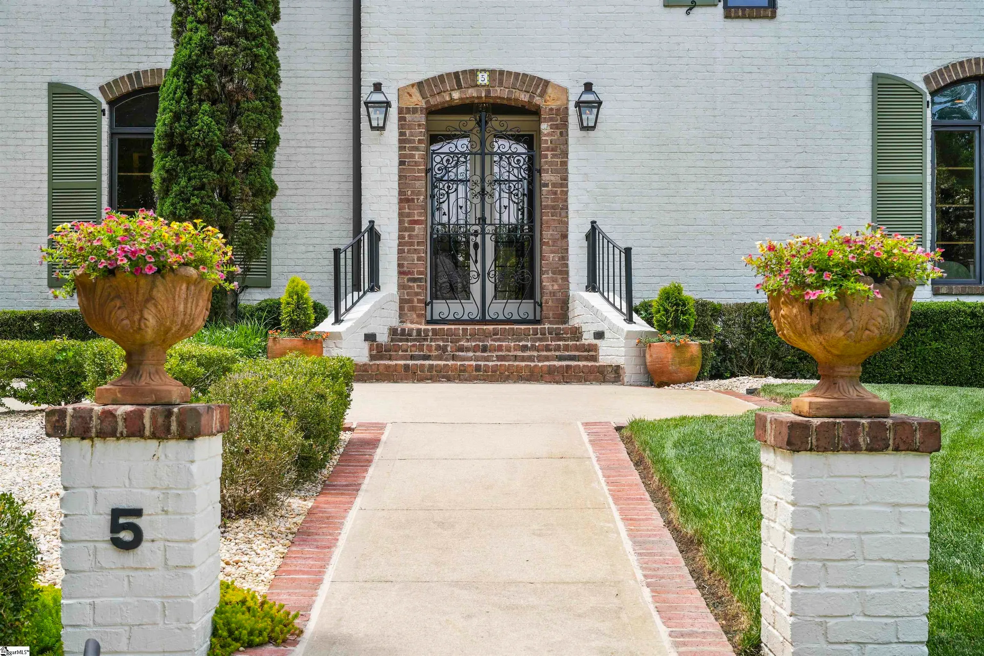 Property image 2 at 5 Henley Court, Greer, SC 29650