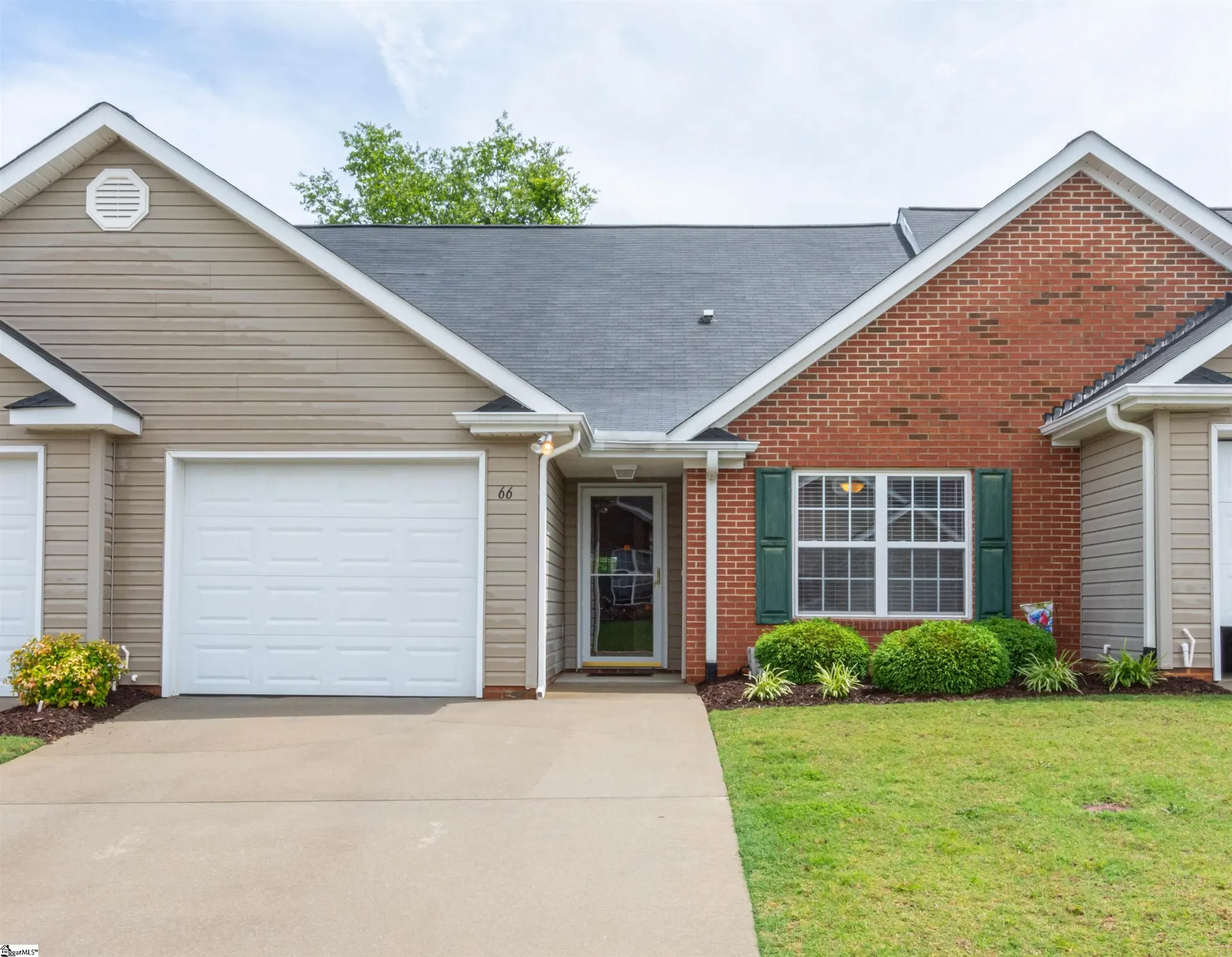 66 Magnolia Crest Drive