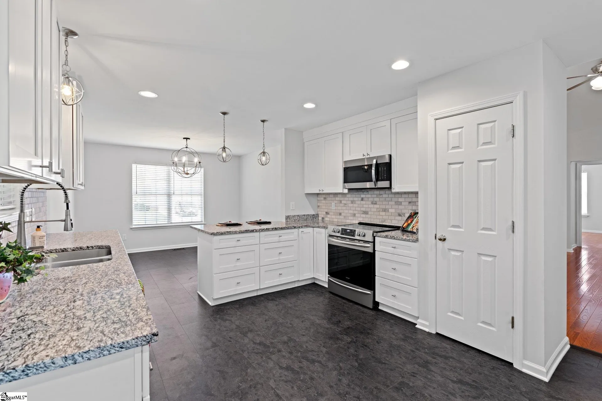 Property image 4 at 4 Wild Oat Way, Simpsonville, SC 29680