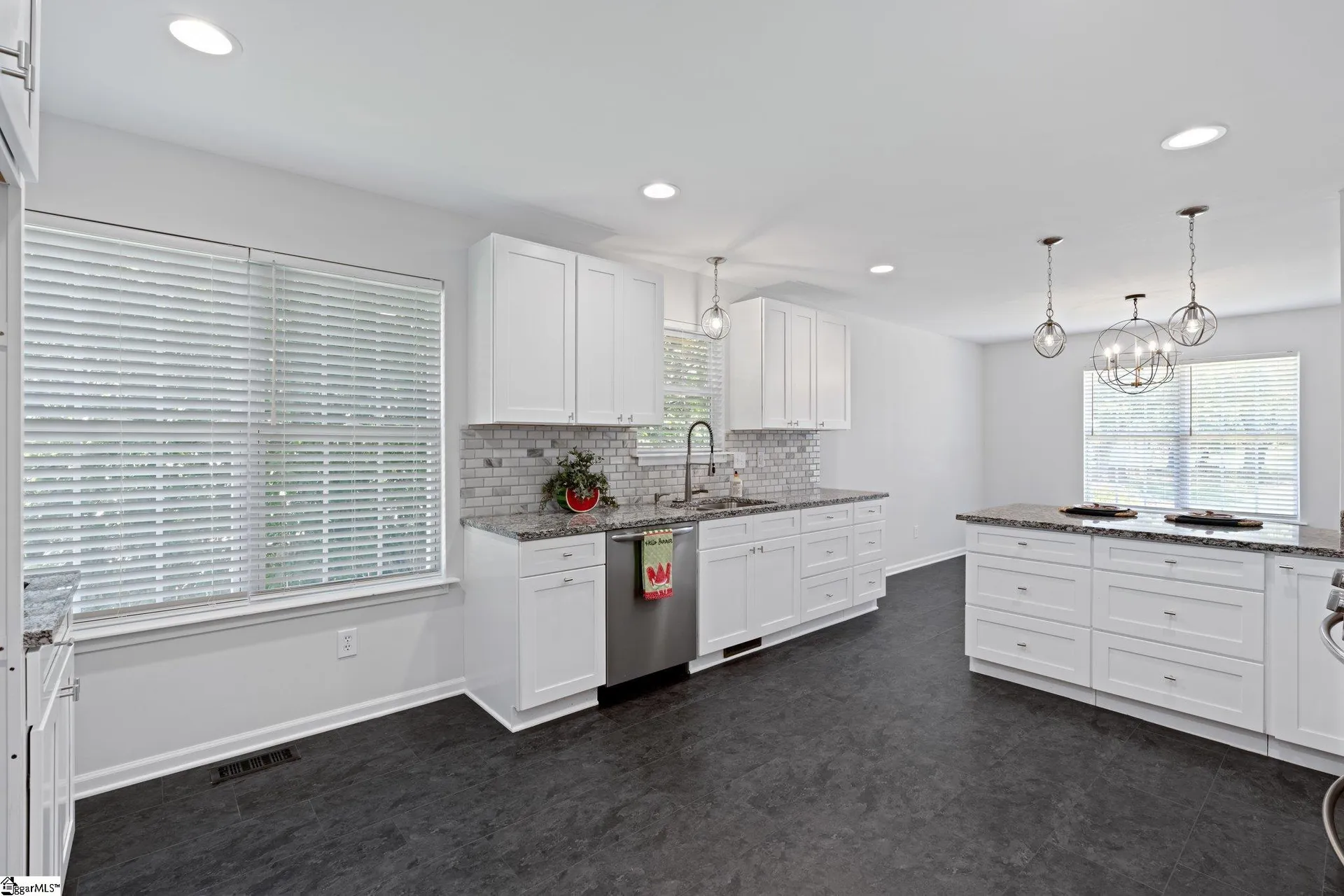 Property image 5 at 4 Wild Oat Way, Simpsonville, SC 29680