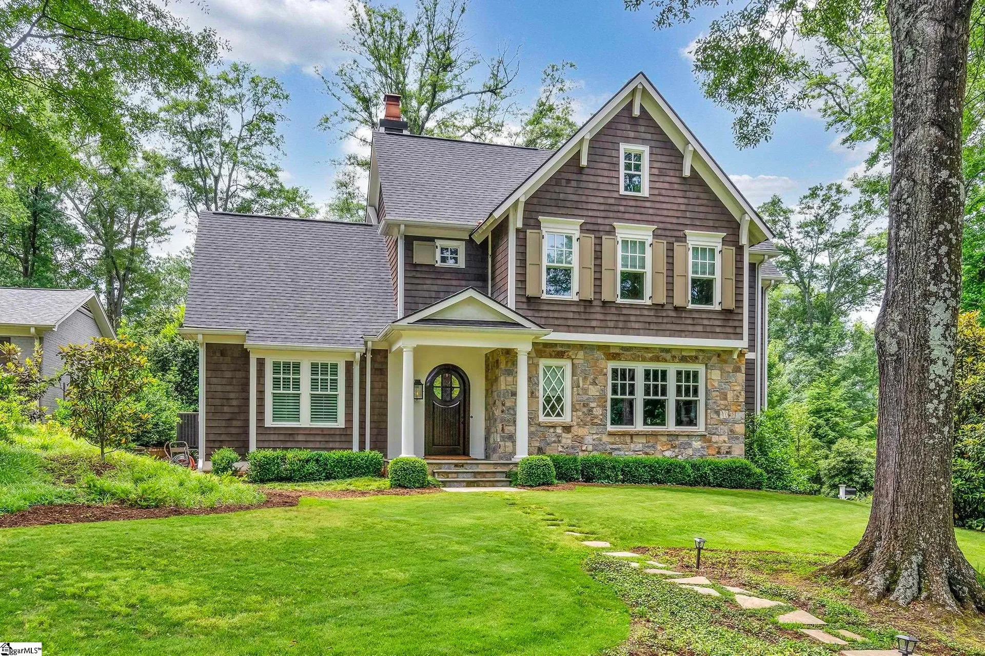Property image 3 at 100 Knollwood Lane, Greenville, SC 29607
