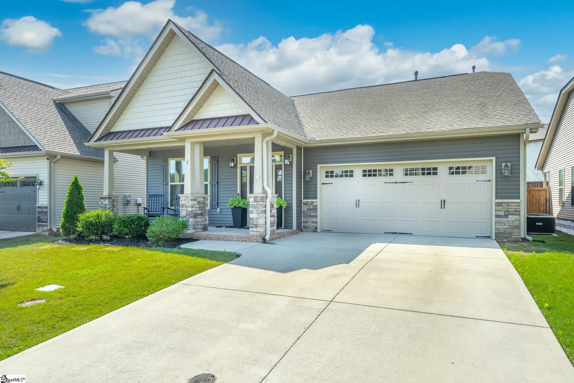 Property image 3 at 7 Creekland Way, Taylors, SC 29687