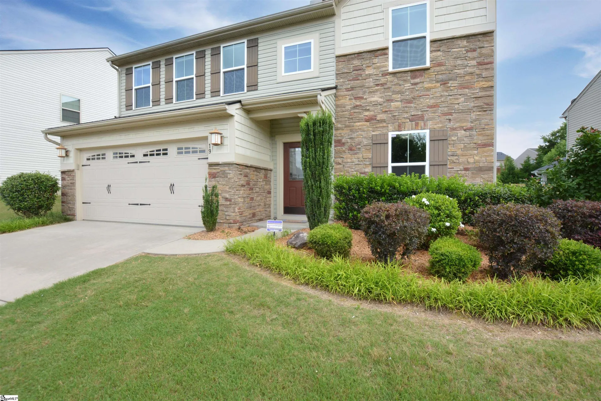 Property image 2 at 19 Velmere Drive, Simpsonville, SC 29681
