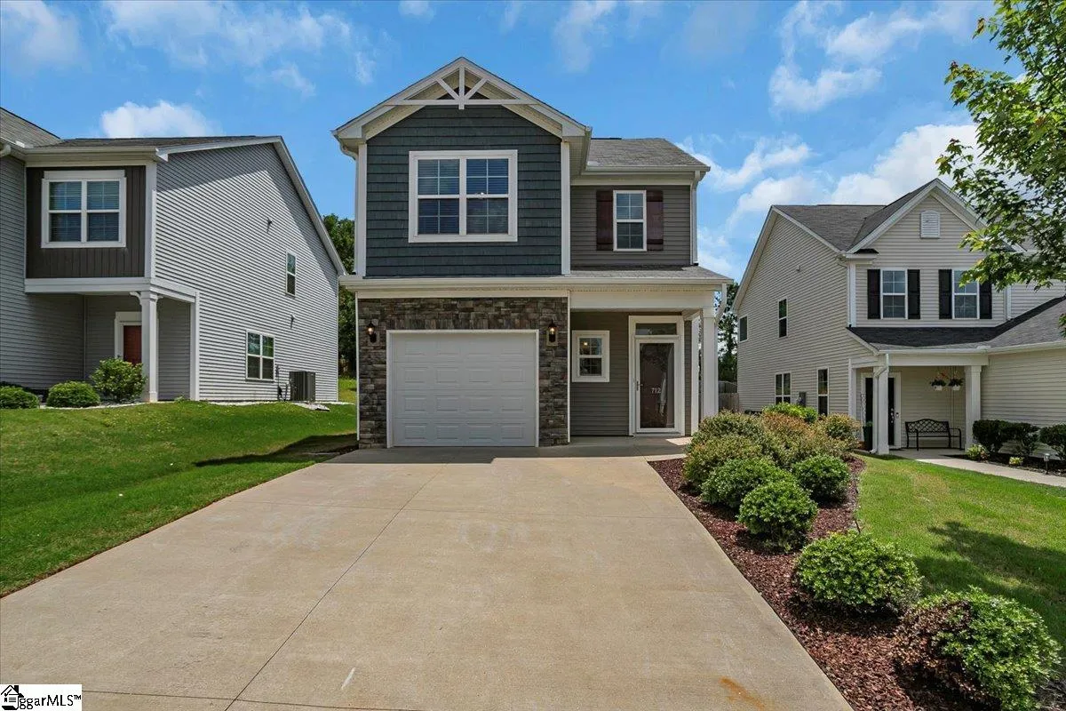 Property image 1 at 712 Hayden Lane, Inman, SC 29349