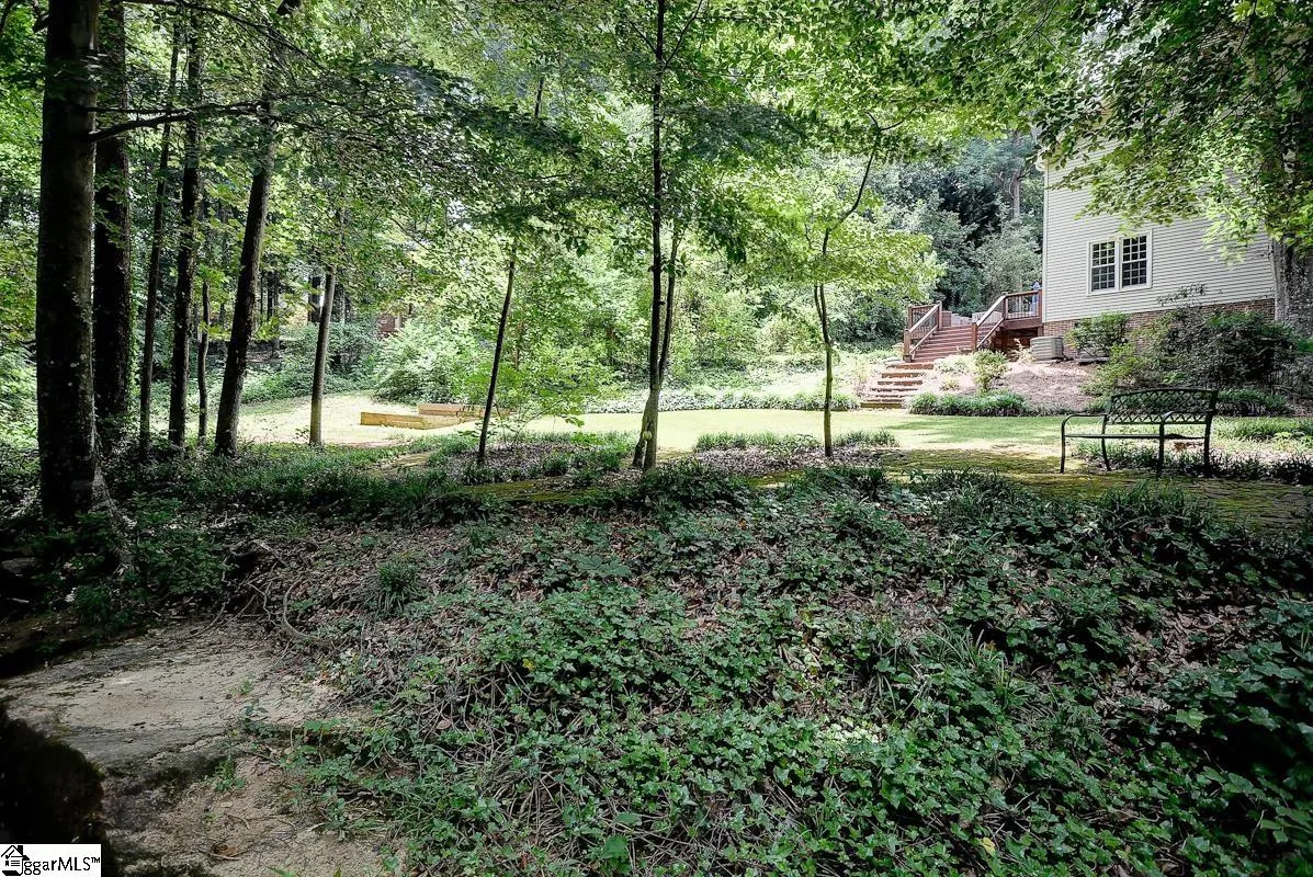 Property image 4 at 109 Cobblestone Road, Greenville, SC 29615
