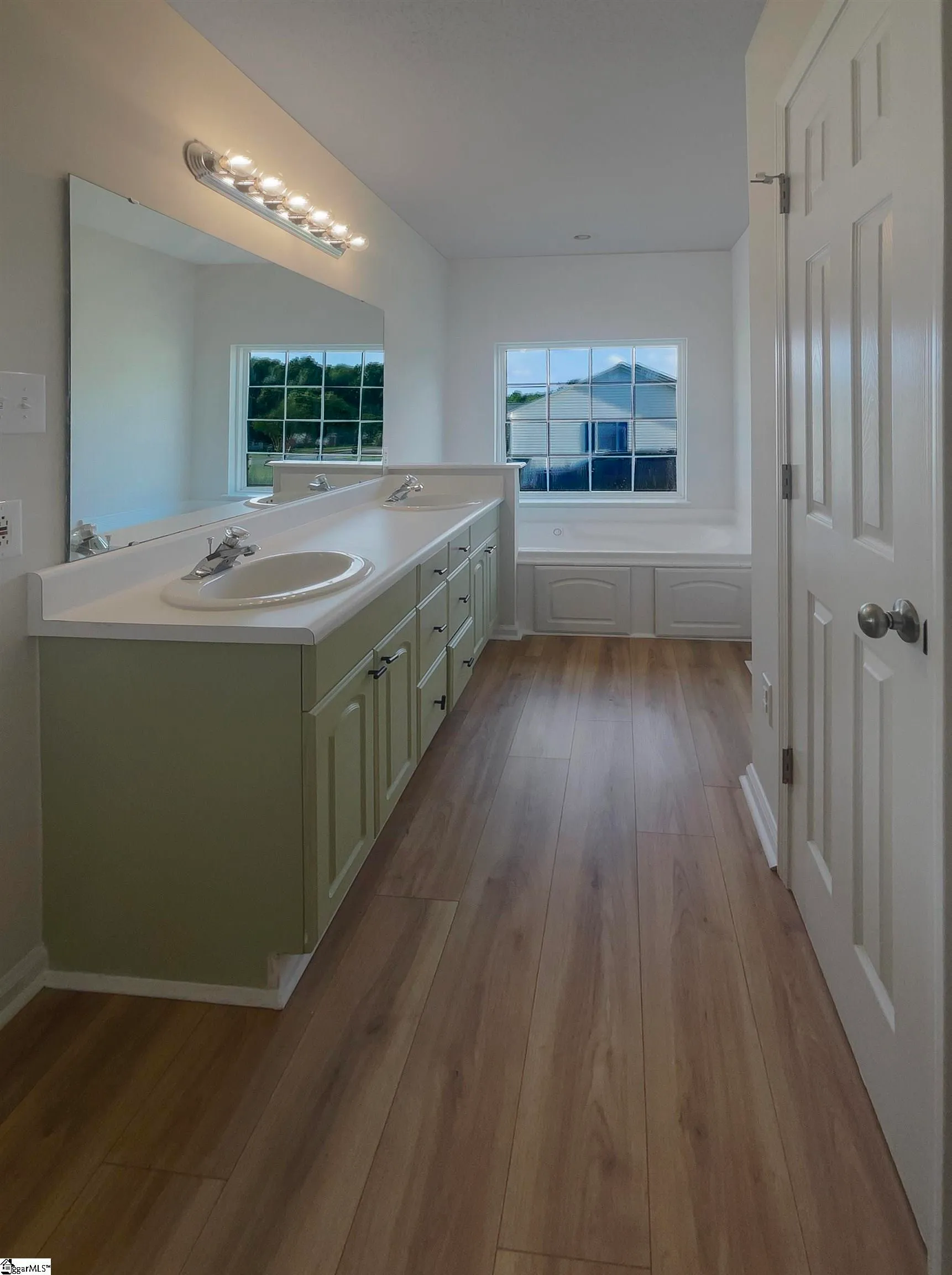 Property image 5 at 329 Tartan Court, Boiling Springs, SC 29316