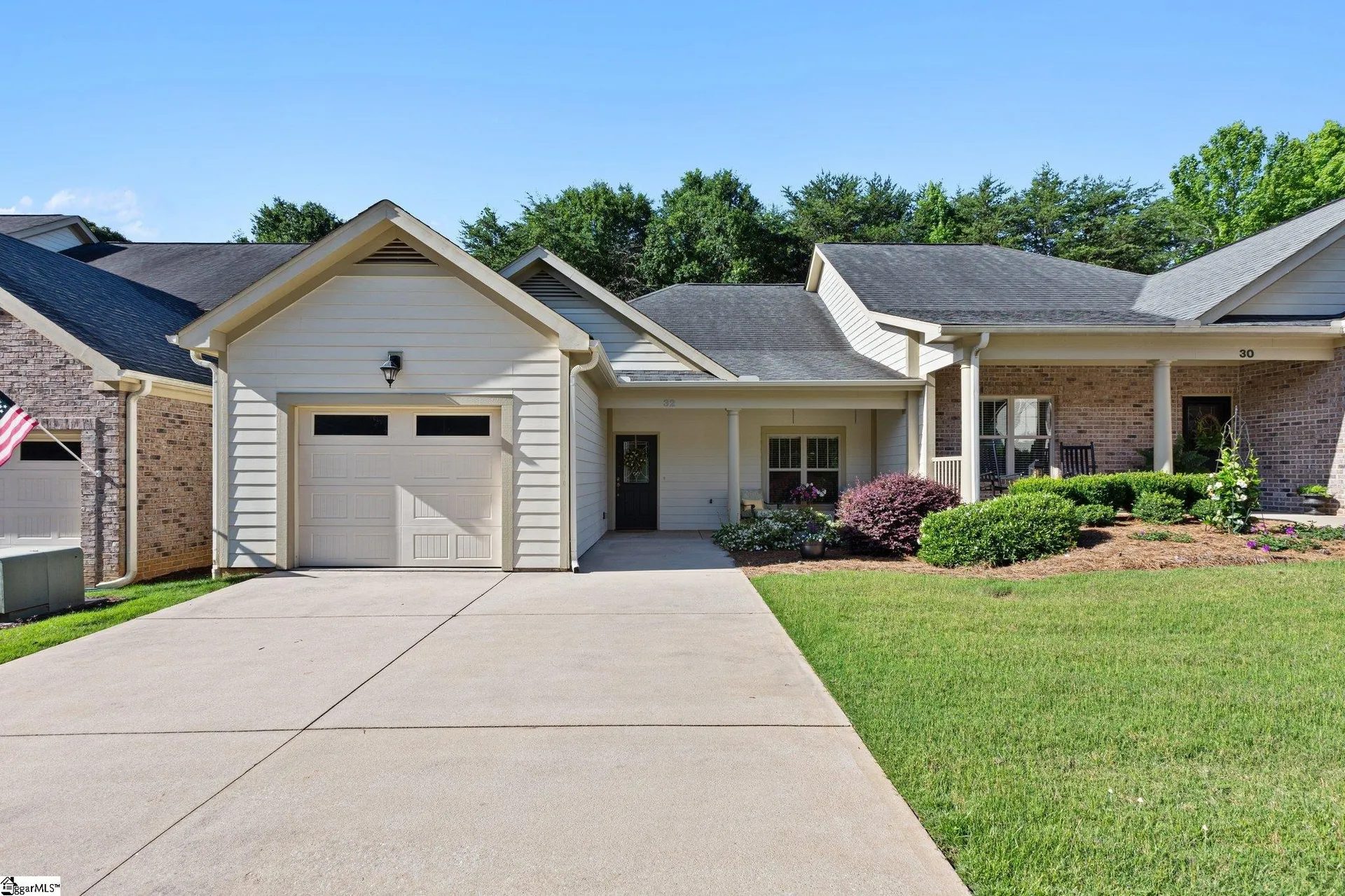 Property image 3 at 32 Shady Hollow Lane, Greer, SC 29651