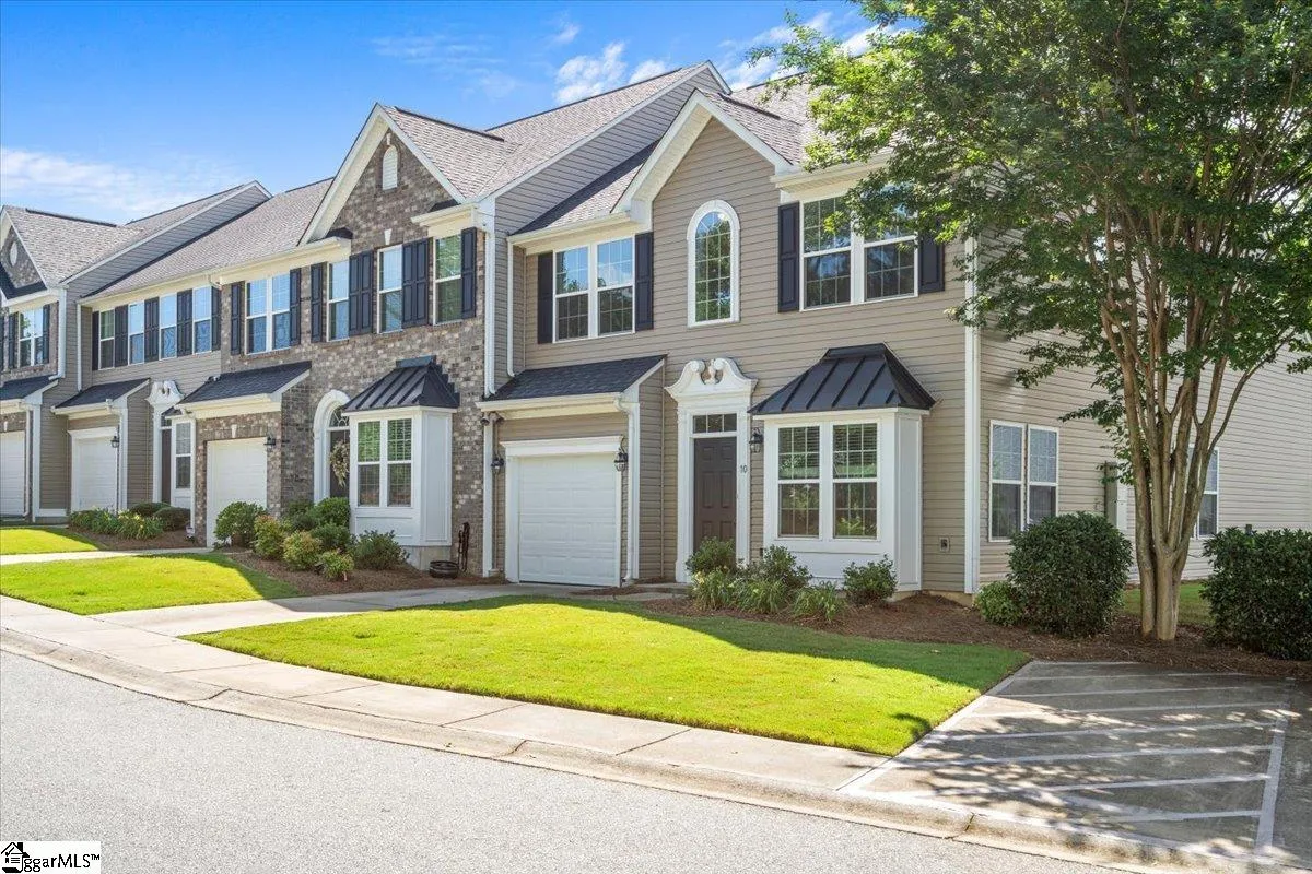 Property image 3 at 10 Eaglecrest Court, Simpsonville, SC 29681