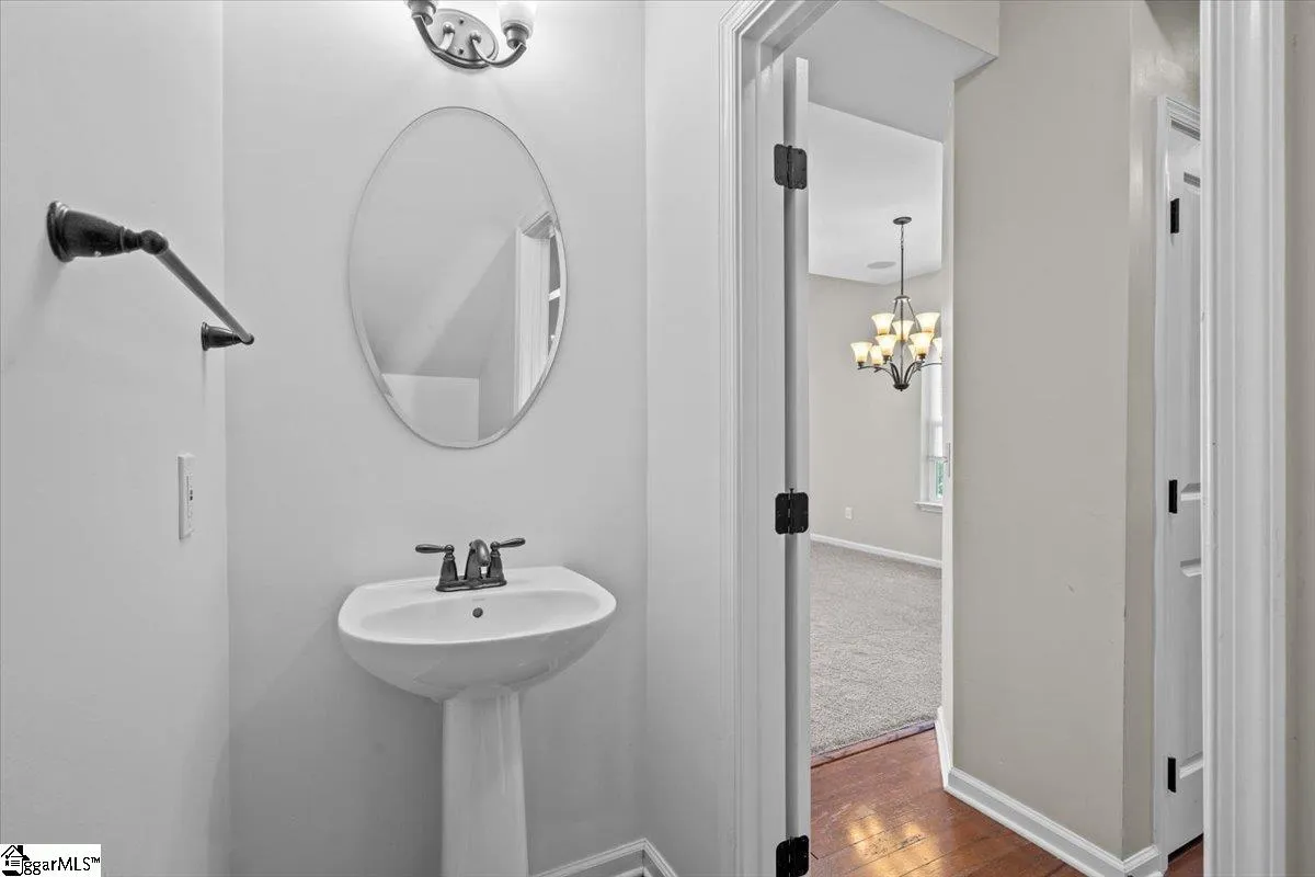 Property image 5 at 10 Eaglecrest Court, Simpsonville, SC 29681