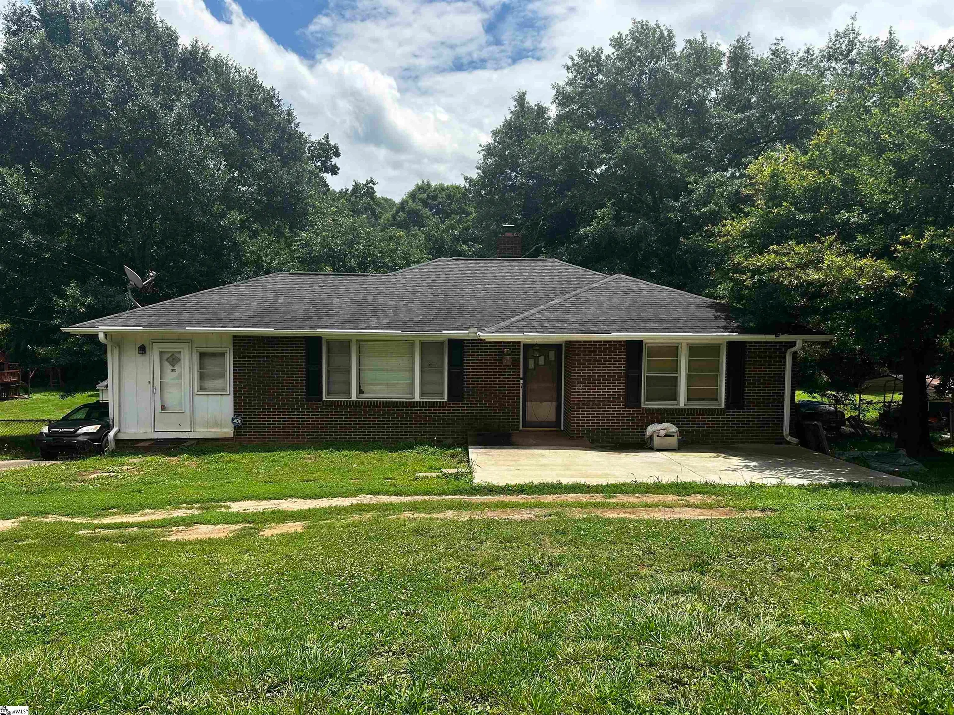 11 Maxie Avenue