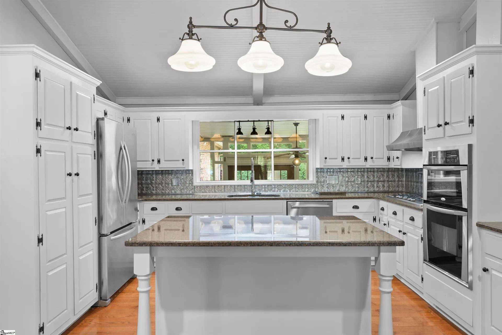 Property image 3 at 210 Ridgewood Street, Easley, SC 29642-1844