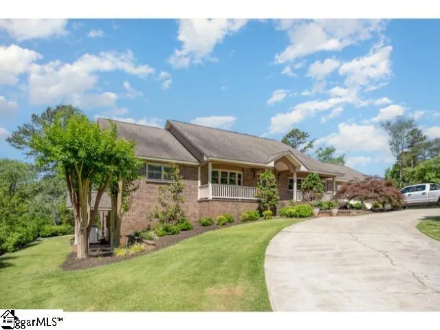 Property image 2 at 2606 Dog Leg Lane, Seneca, SC 29678