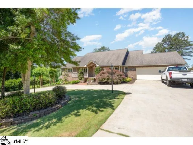 Property image 3 at 2606 Dog Leg Lane, Seneca, SC 29678