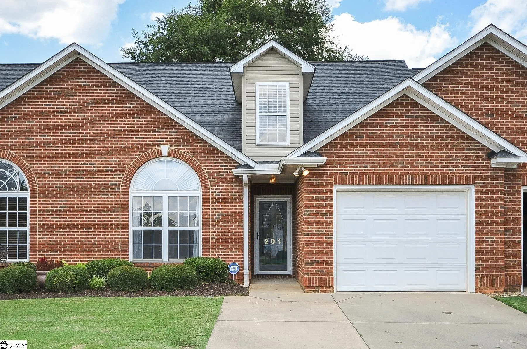 Property image 3 at 201 Dove Haven Drive, Simpsonville, SC 29601