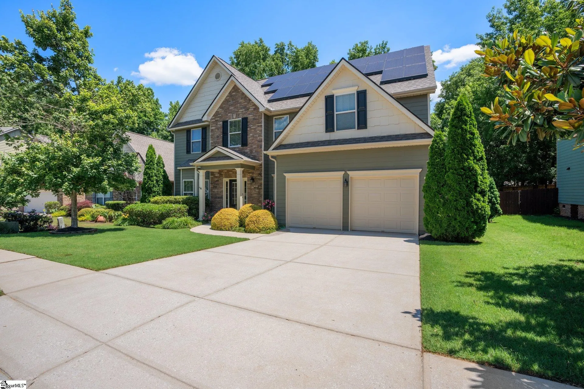 Property image 2 at 352 Strasburg Drive, Simpsonville, SC 29681