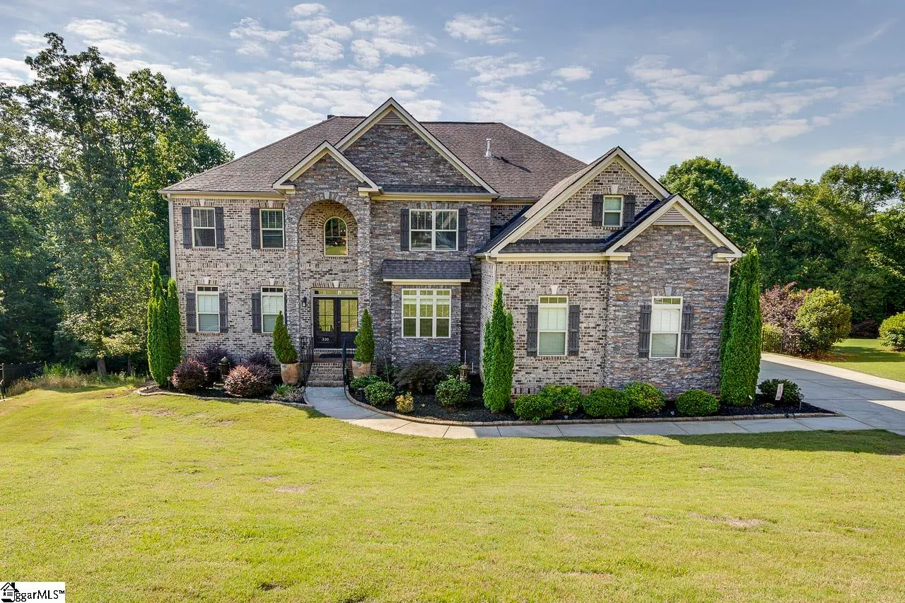330 Tuxedo Lane