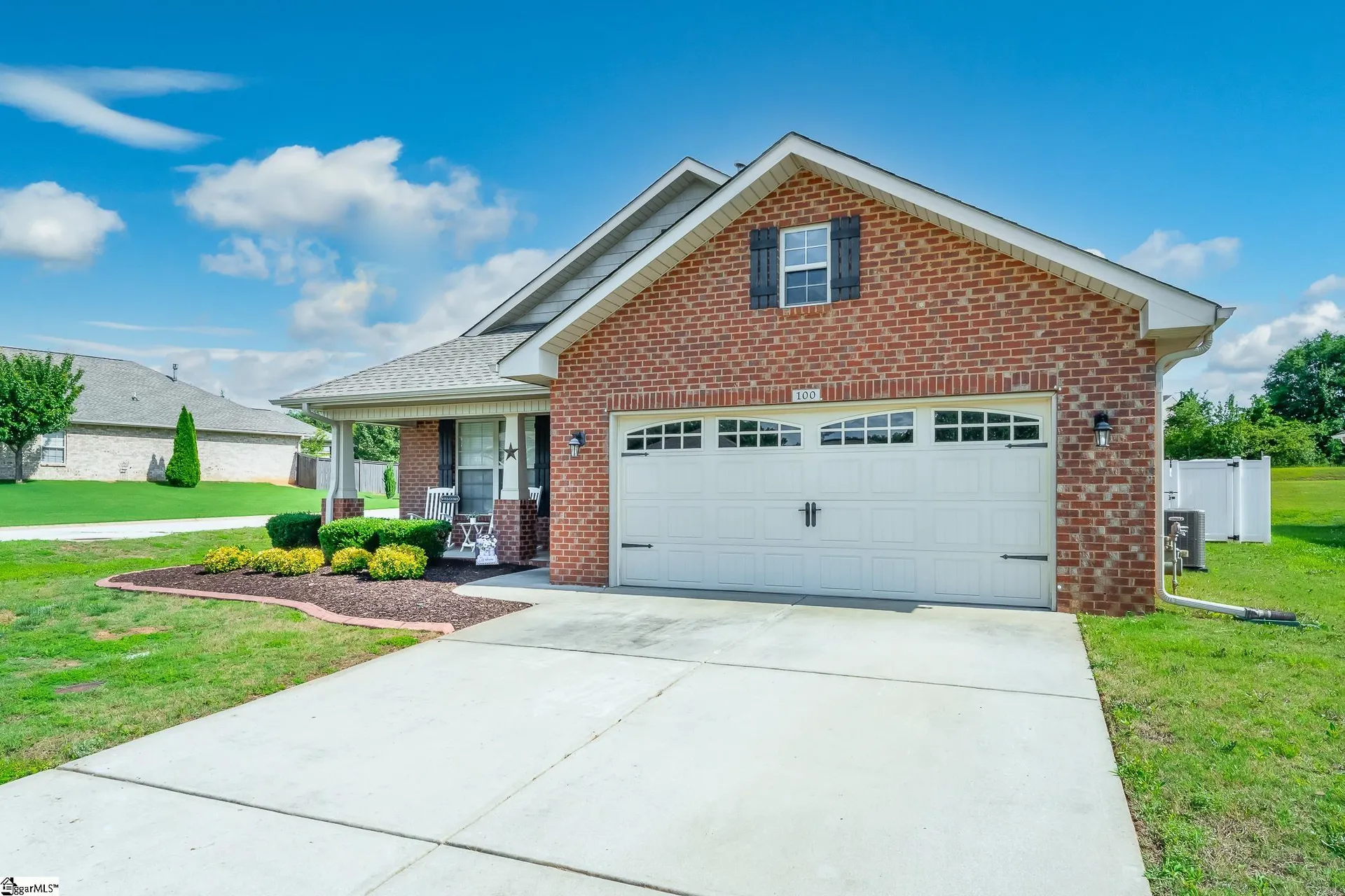 Property image 2 at 100 Reedy Springs Lane, Greenville, SC 29605