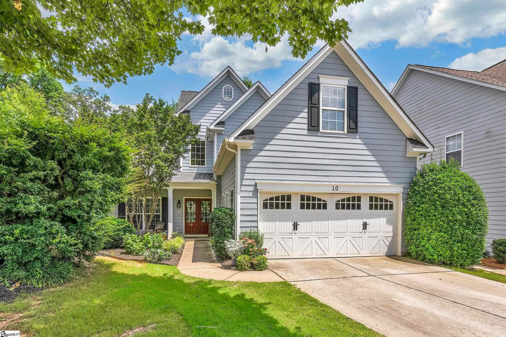 10 Majestic Oak Court