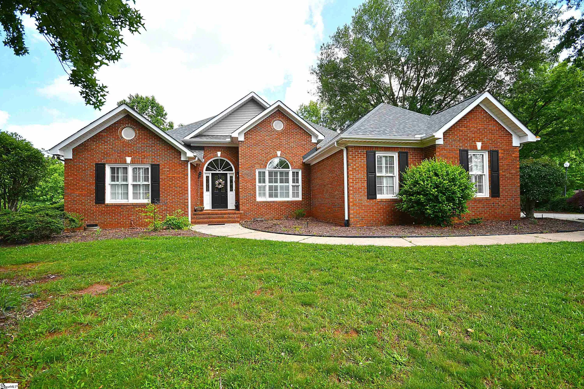 103 Stonewall Court