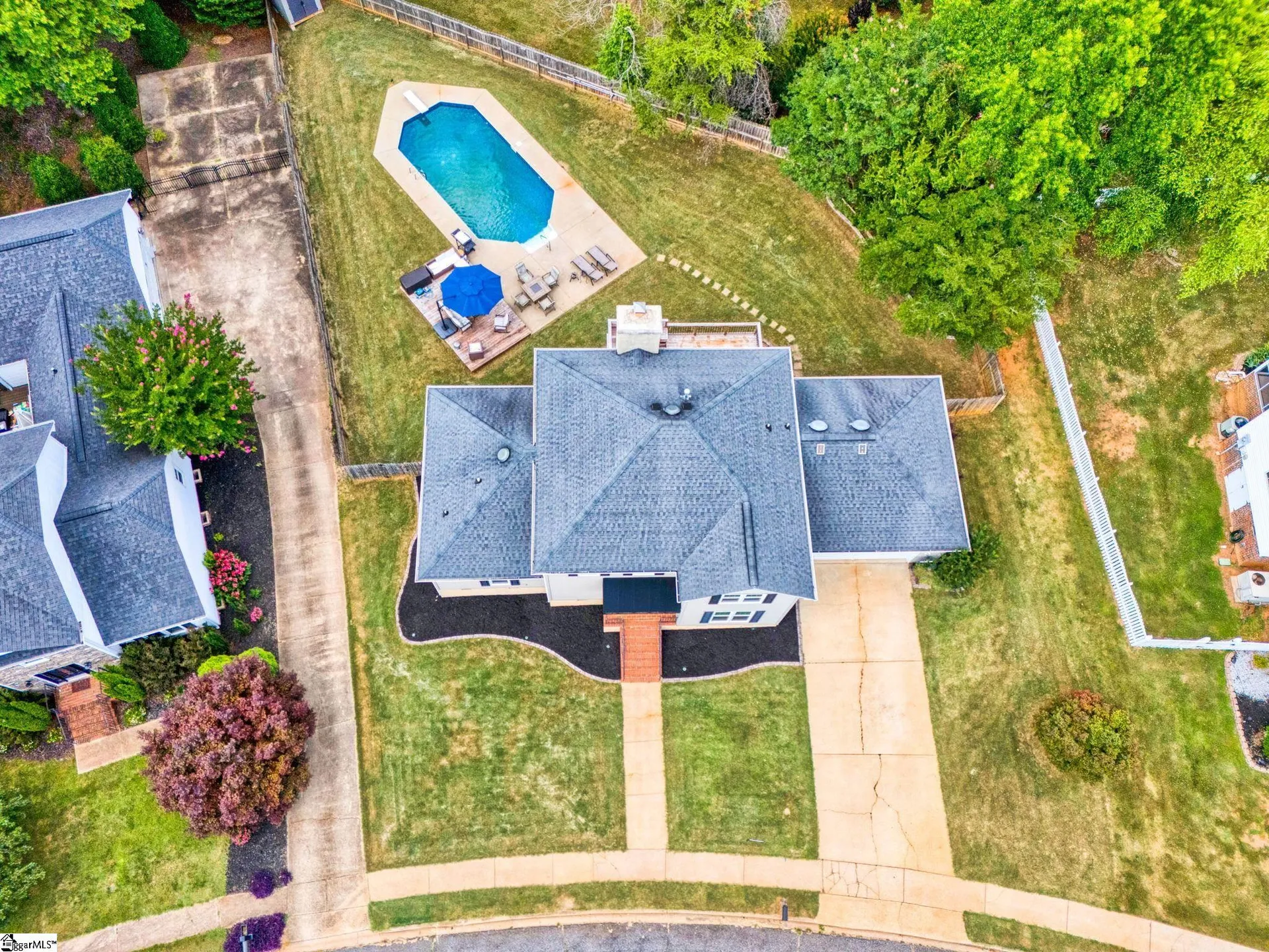 Property image 3 at 204 Grayson Drive, Travelers Rest, SC 29690