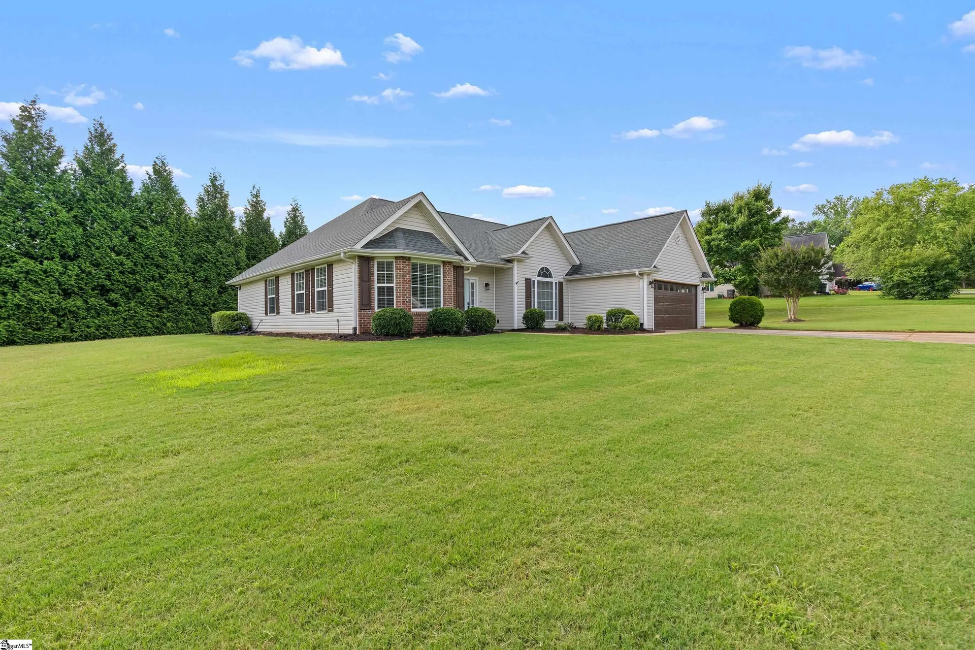 Property image 3 at 201 Casey Lee Lane, Greer, SC 29650