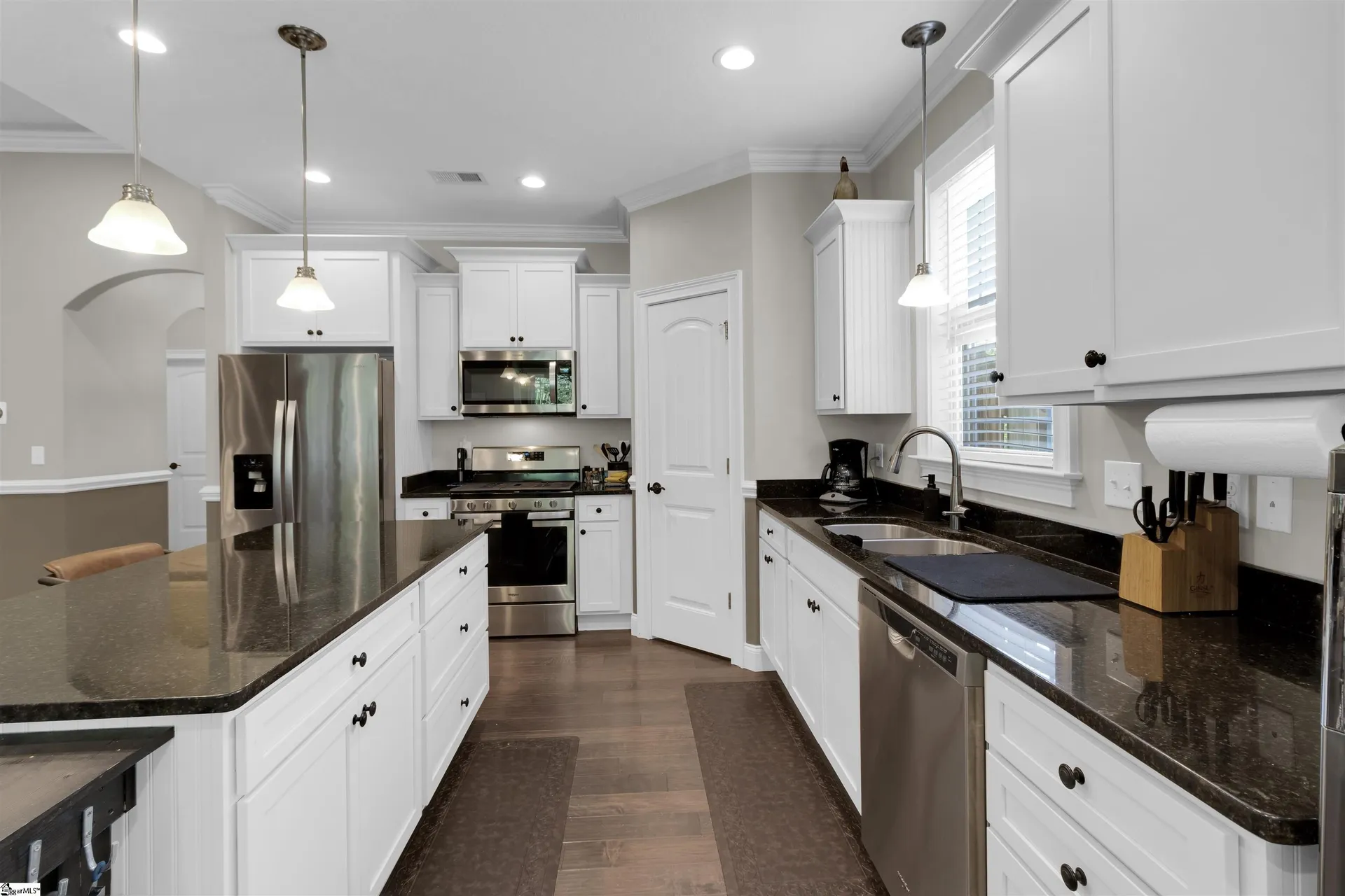 Property image 3 at 405 S Ackworth Lane, Spartanburg, SC 29301
