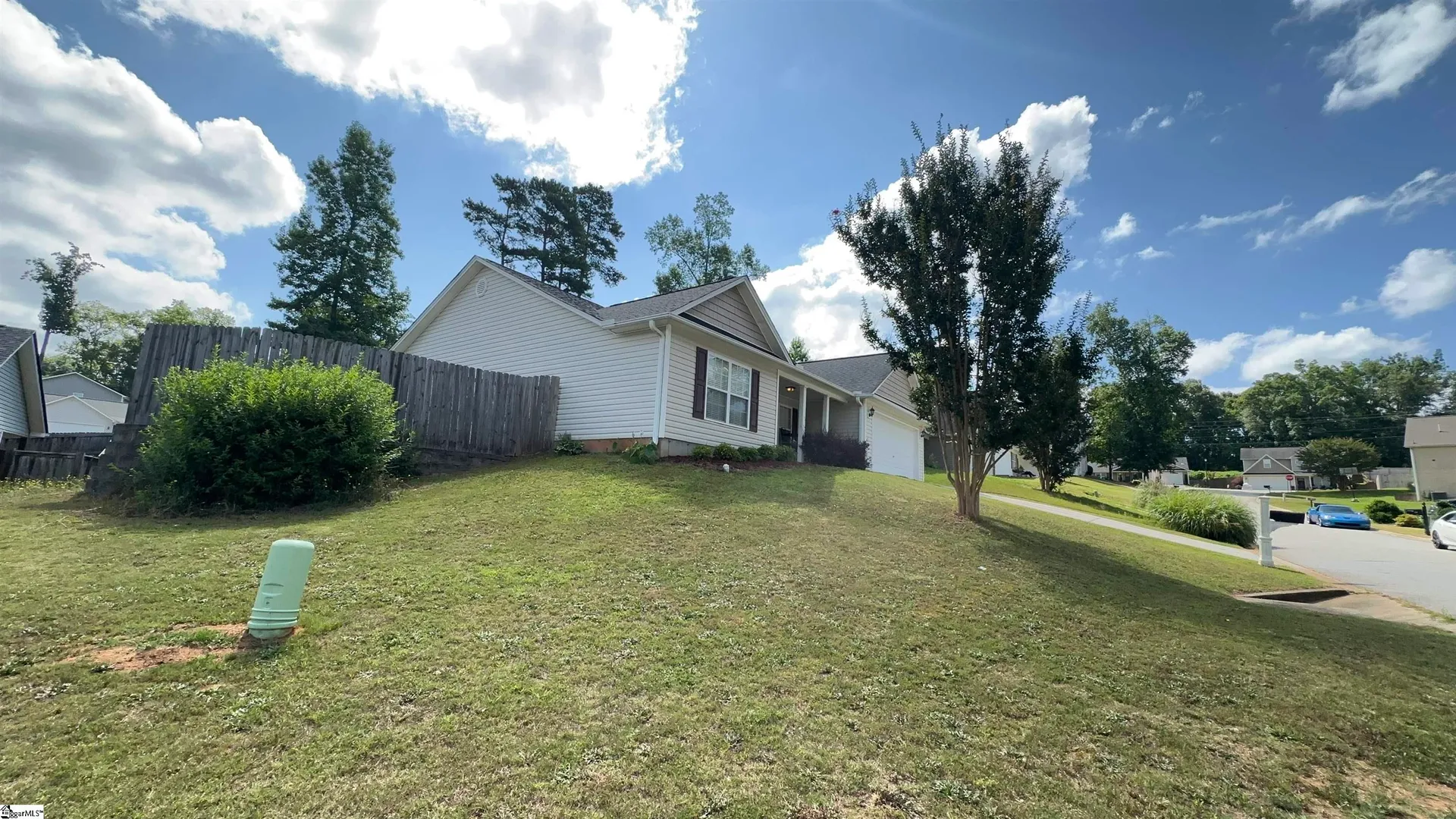 Property image 2 at 112 Heatherbrooke Court, Easley, SC 29640