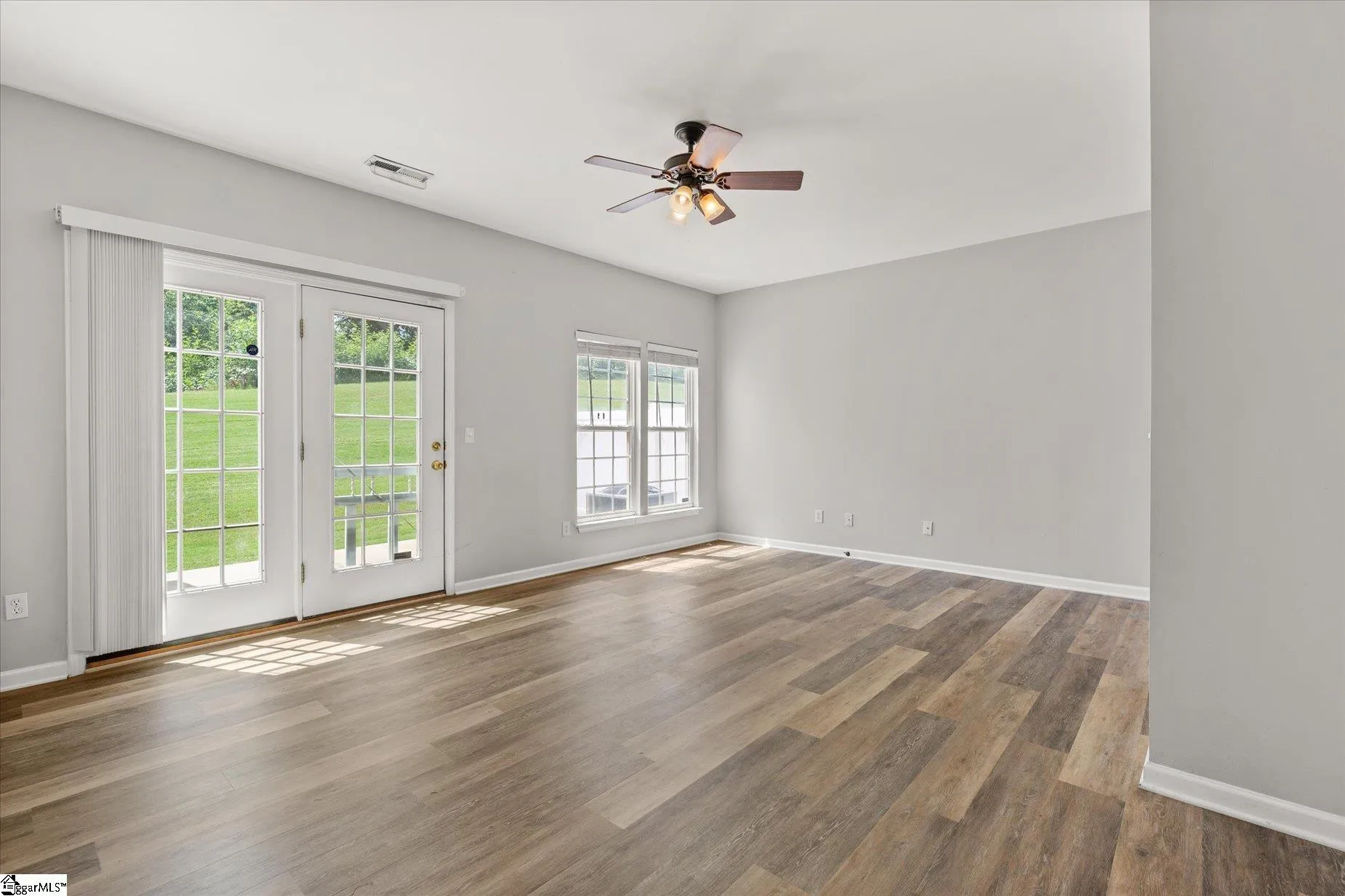 Property image 5 at 72 Spring Crossing Circle, Greer, SC 29650