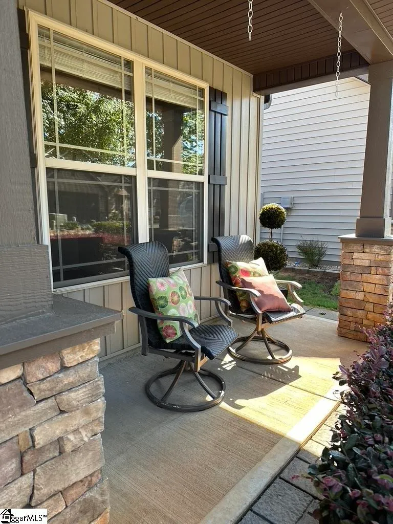 Property image 4 at 10 Dolerite Drive, Taylors, SC 29687