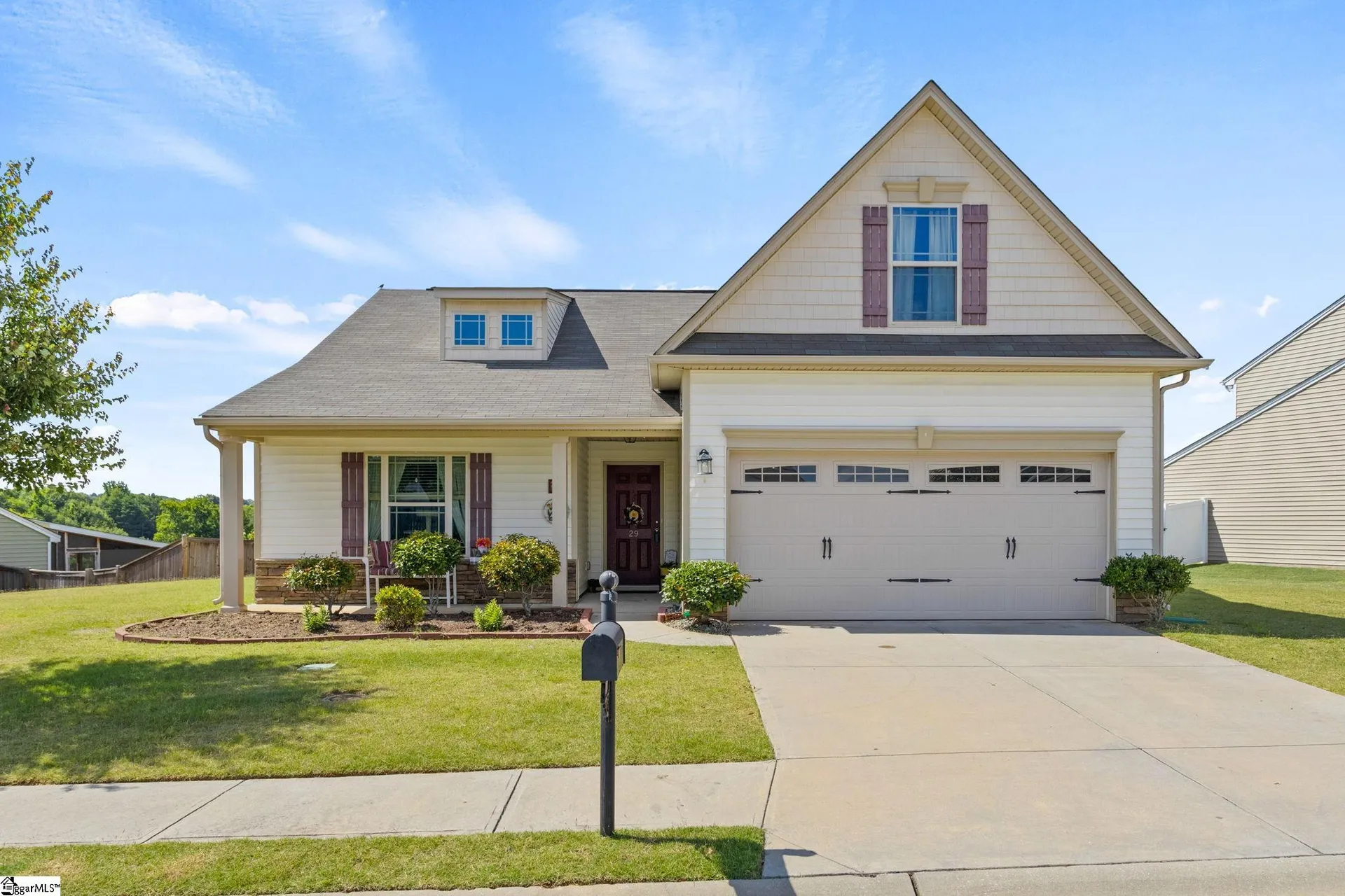 29 Altamira Way