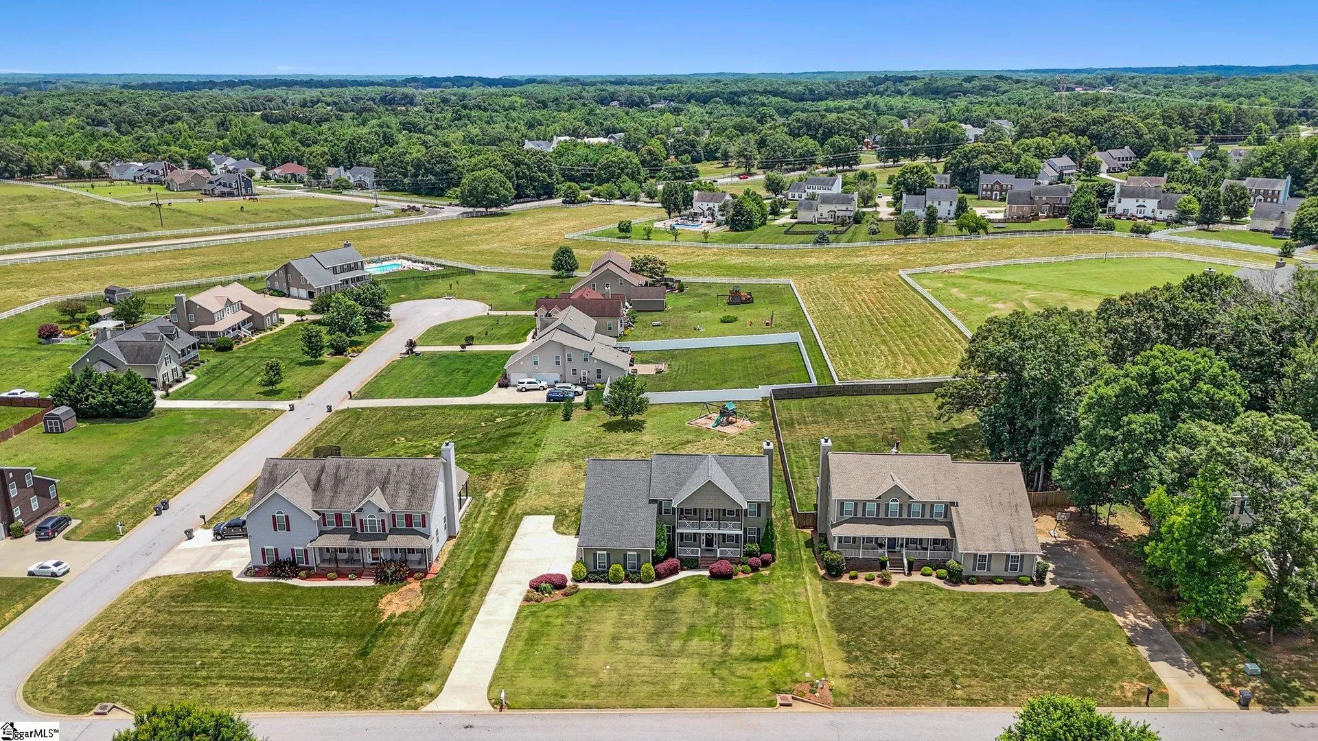 Property image 2 at 512 Saddlebred Drive, Pelzer, SC 29669
