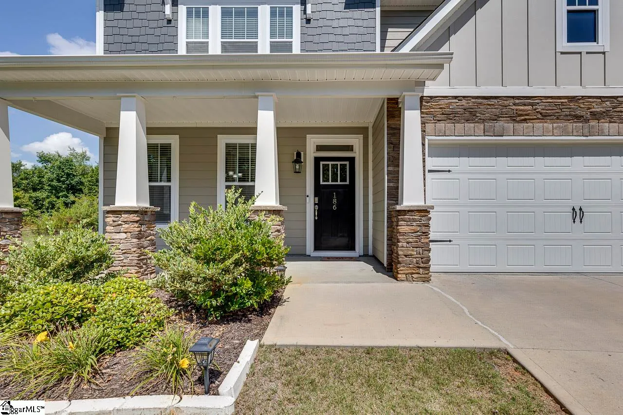 Property image 2 at 186 Pelham Glen Way, Greer, SC 29651