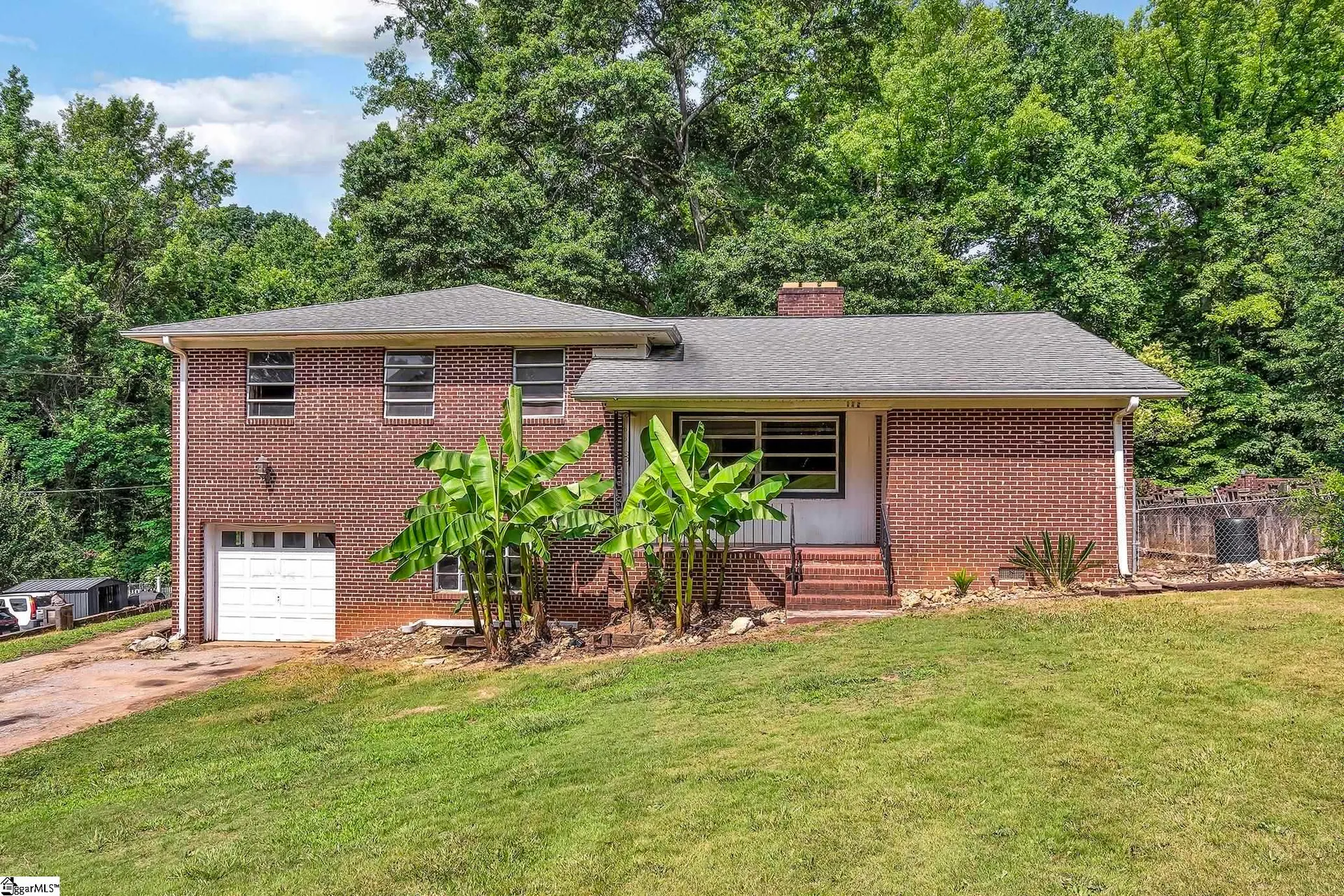 105 River Oaks Drive