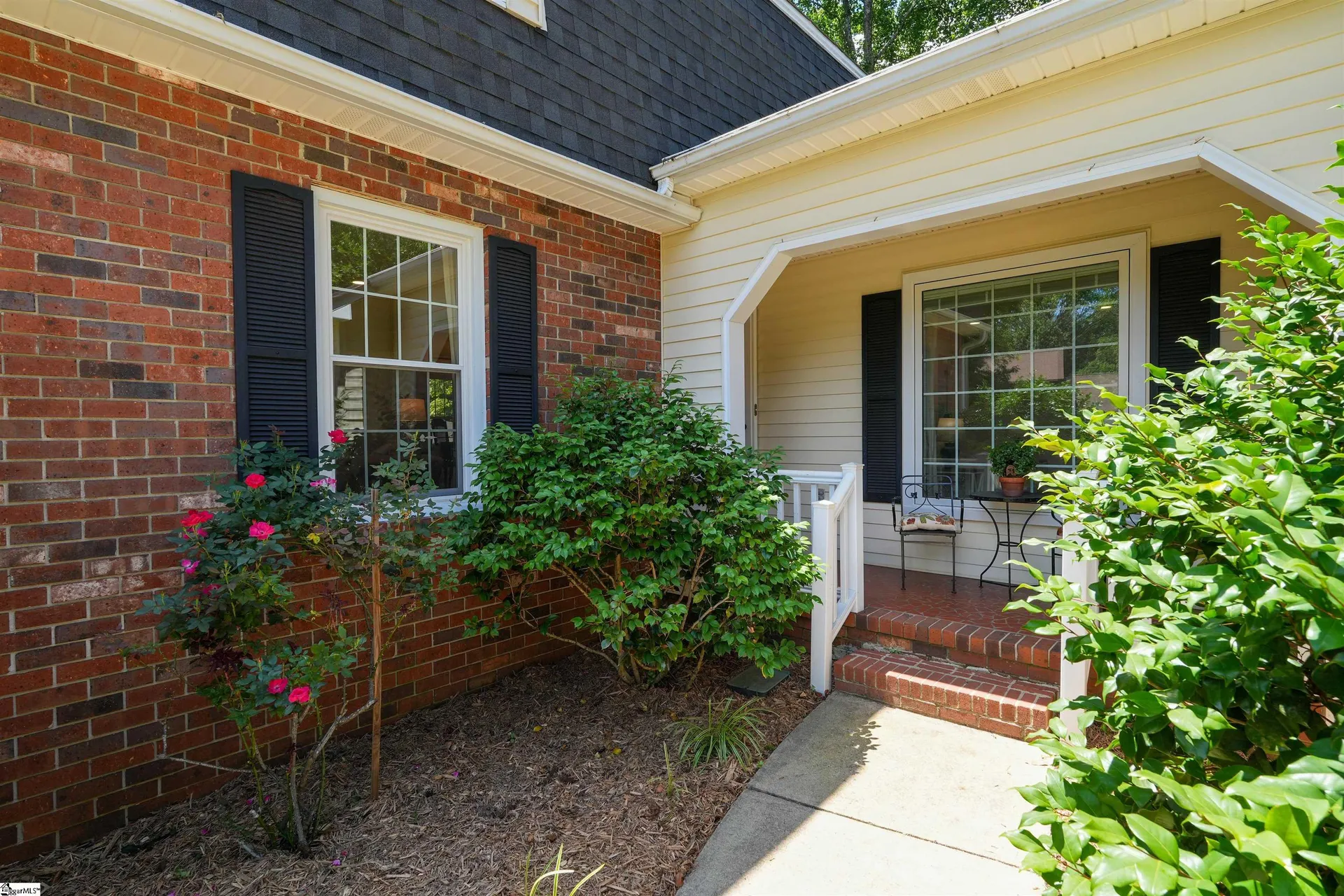 208 Stonehedge Drive