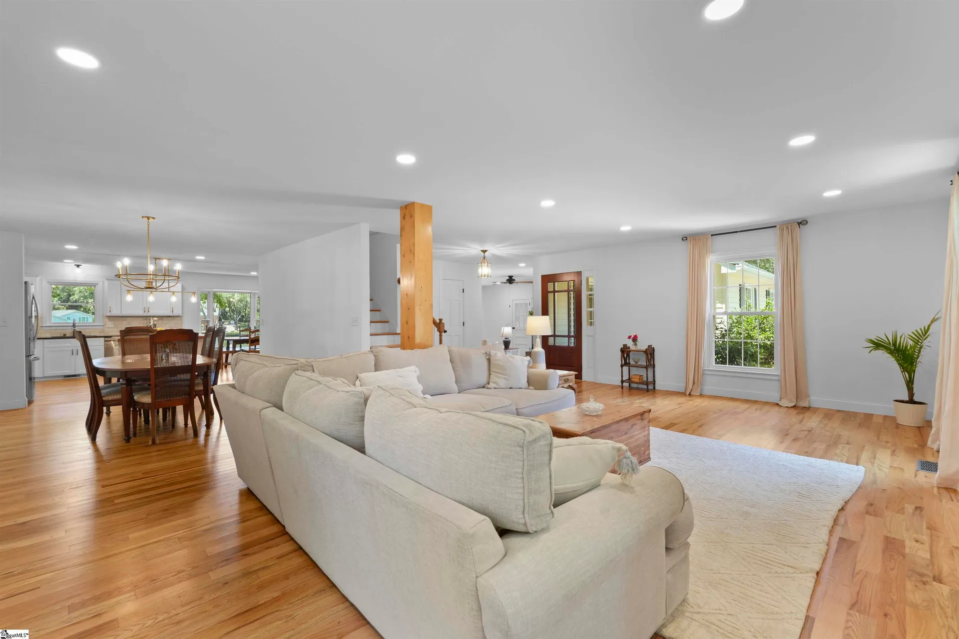 Property image 5 at 208 Stonehedge Drive, Greenville, SC 29615
