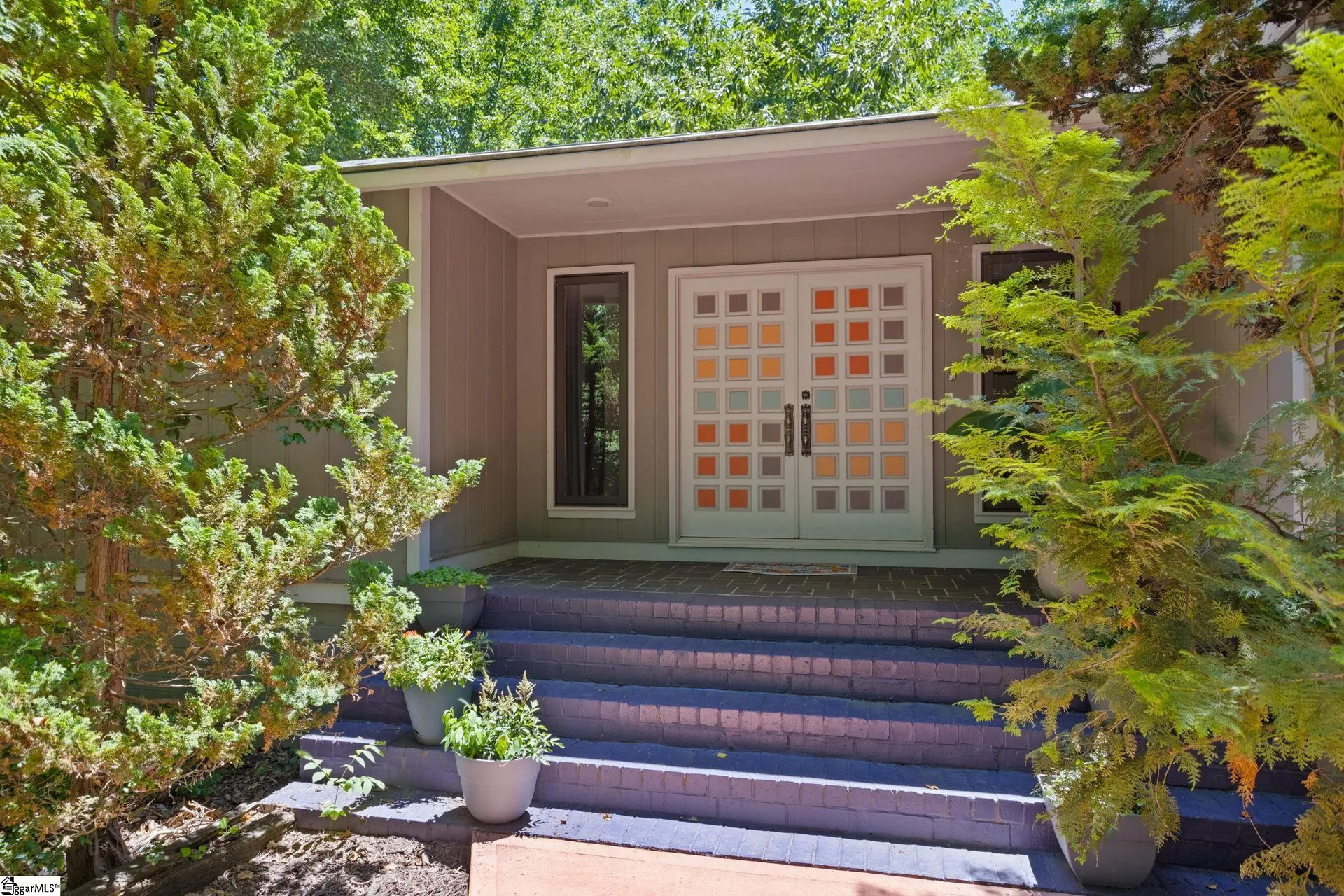 Property image 2 at 311 Fairview Drive, Greenville, SC 29609